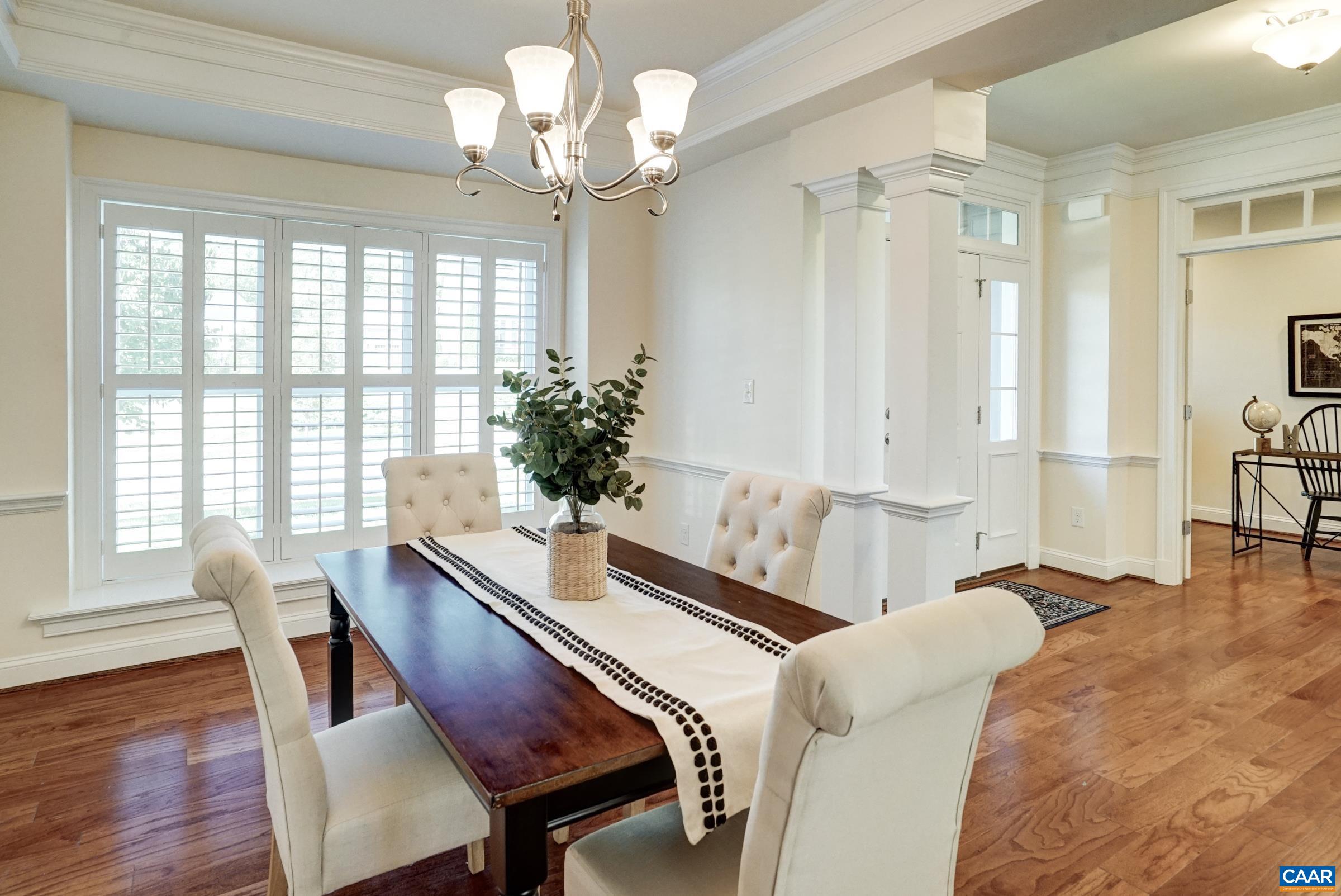 Entertain in the formal dining room. Entertain in the formal dining room.