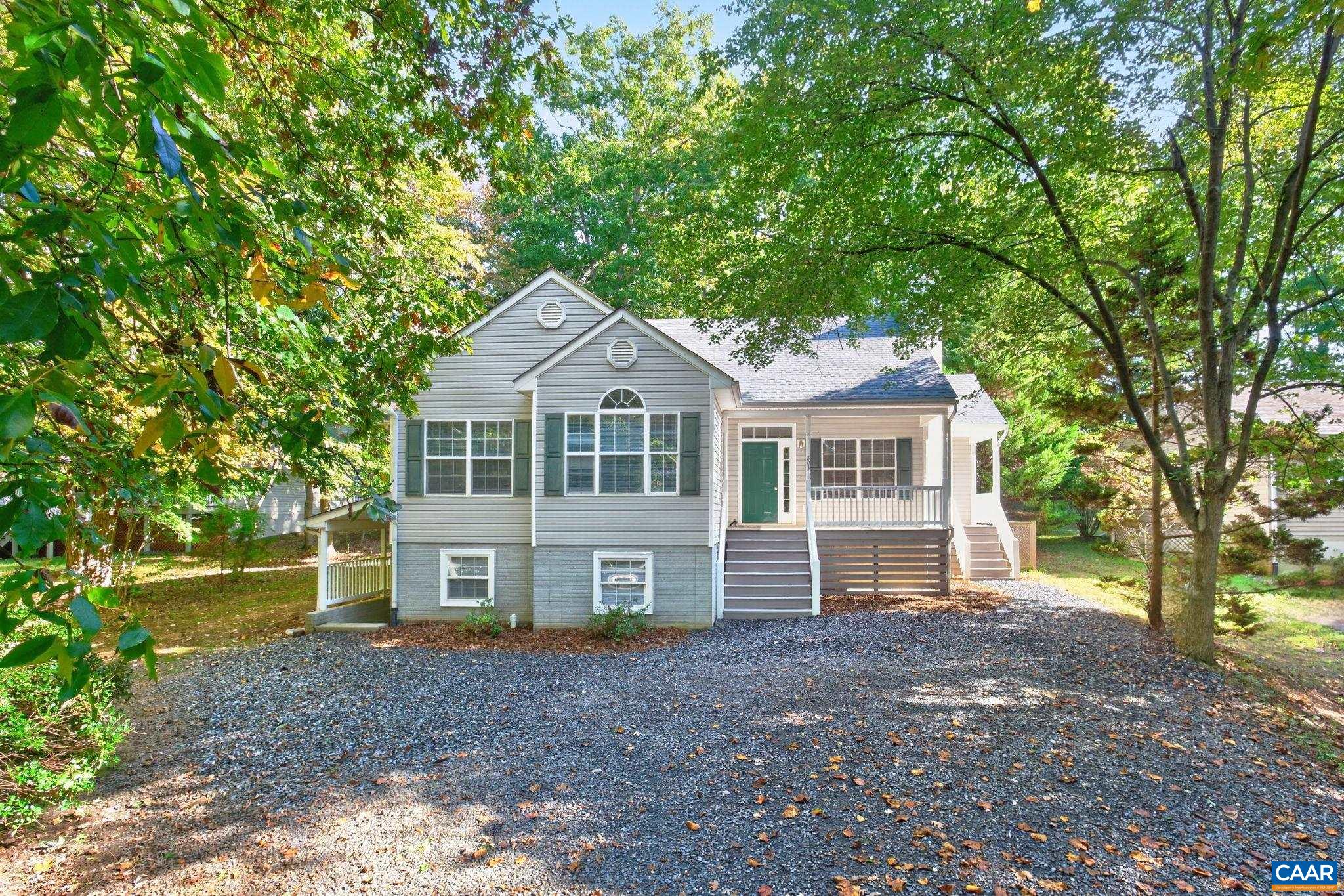 803 JEFFERSON DR, PALMYRA, Virginia 22963, 5 Bedrooms Bedrooms, ,3 BathroomsBathrooms,Residential,803 JEFFERSON DR,683277 MLS # 683277 803 JEFFERSON DR, PALMYRA, Virginia 22963, 5 Bedrooms Bedrooms, ,3 BathroomsBathrooms,Residential,803 JEFFERSON DR,683277 MLS # 683277