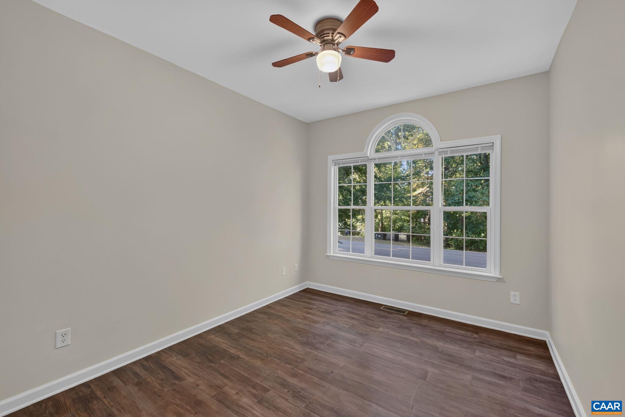803 JEFFERSON DR, PALMYRA, Virginia 22963, 5 Bedrooms Bedrooms, ,3 BathroomsBathrooms,Residential,803 JEFFERSON DR,683277 MLS # 683277 803 JEFFERSON DR, PALMYRA, Virginia 22963, 5 Bedrooms Bedrooms, ,3 BathroomsBathrooms,Residential,803 JEFFERSON DR,683277 MLS # 683277