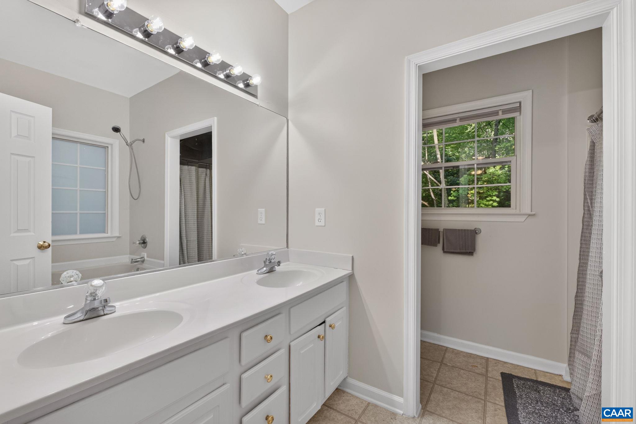803 JEFFERSON DR, PALMYRA, Virginia 22963, 5 Bedrooms Bedrooms, ,3 BathroomsBathrooms,Residential,803 JEFFERSON DR,683277 MLS # 683277 803 JEFFERSON DR, PALMYRA, Virginia 22963, 5 Bedrooms Bedrooms, ,3 BathroomsBathrooms,Residential,803 JEFFERSON DR,683277 MLS # 683277