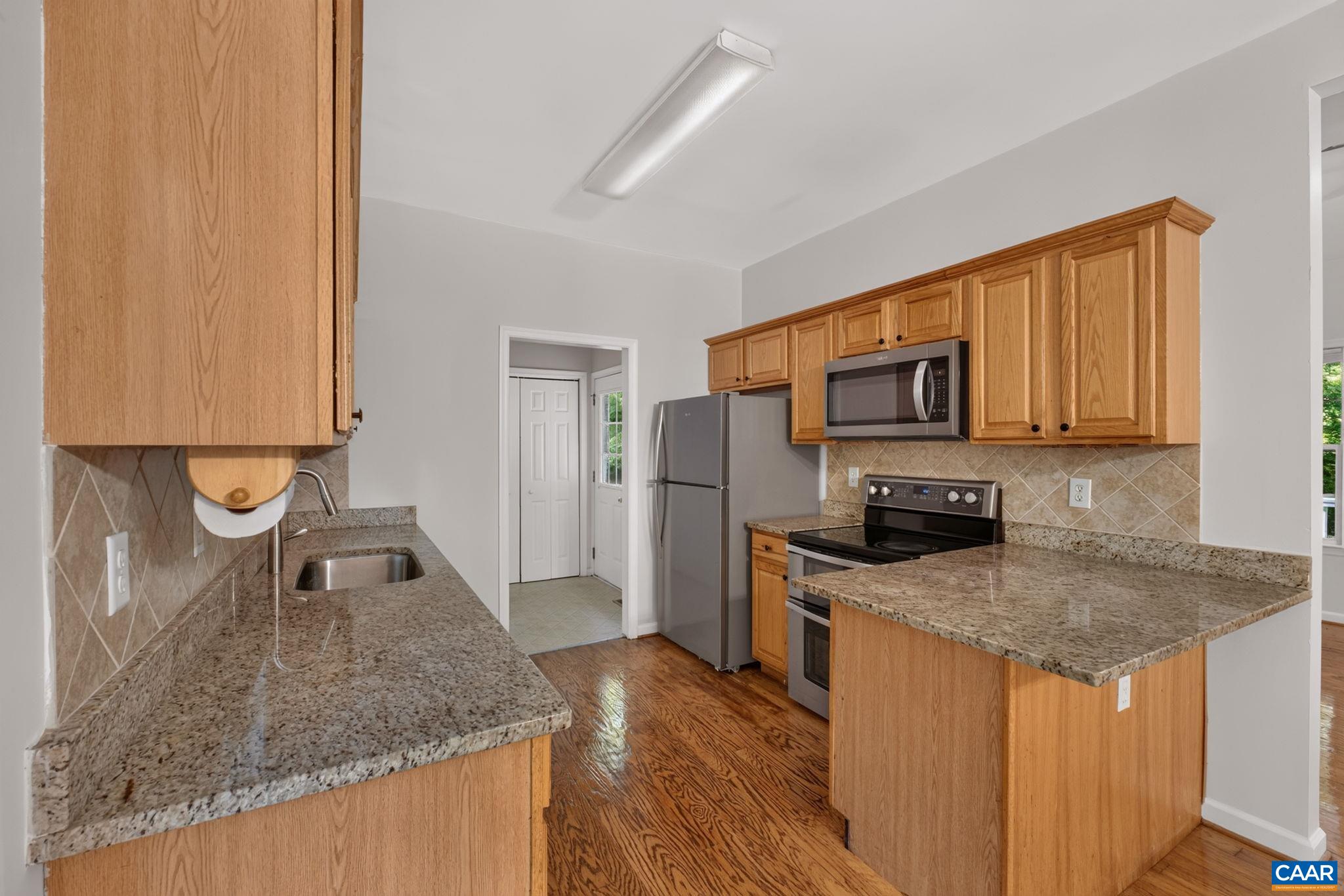 803 JEFFERSON DR, PALMYRA, Virginia 22963, 5 Bedrooms Bedrooms, ,3 BathroomsBathrooms,Residential,803 JEFFERSON DR,683277 MLS # 683277 803 JEFFERSON DR, PALMYRA, Virginia 22963, 5 Bedrooms Bedrooms, ,3 BathroomsBathrooms,Residential,803 JEFFERSON DR,683277 MLS # 683277