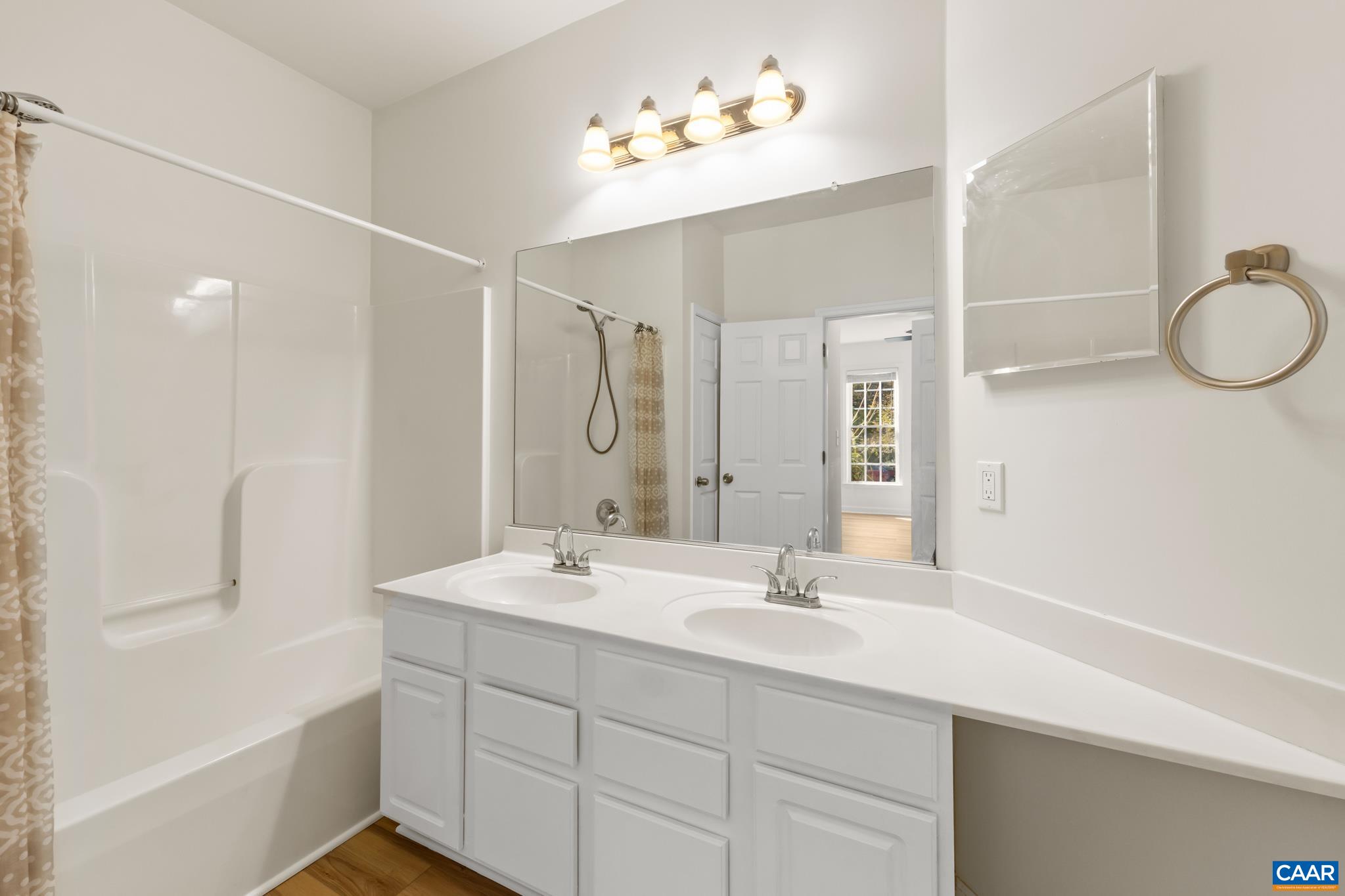 1176 RUSTIC WILLOW LN, CHARLOTTESVILLE, Virginia 22911, 3 Bedrooms Bedrooms, ,2 BathroomsBathrooms,Residential,1176 RUSTIC WILLOW LN,683280 MLS # 683280
