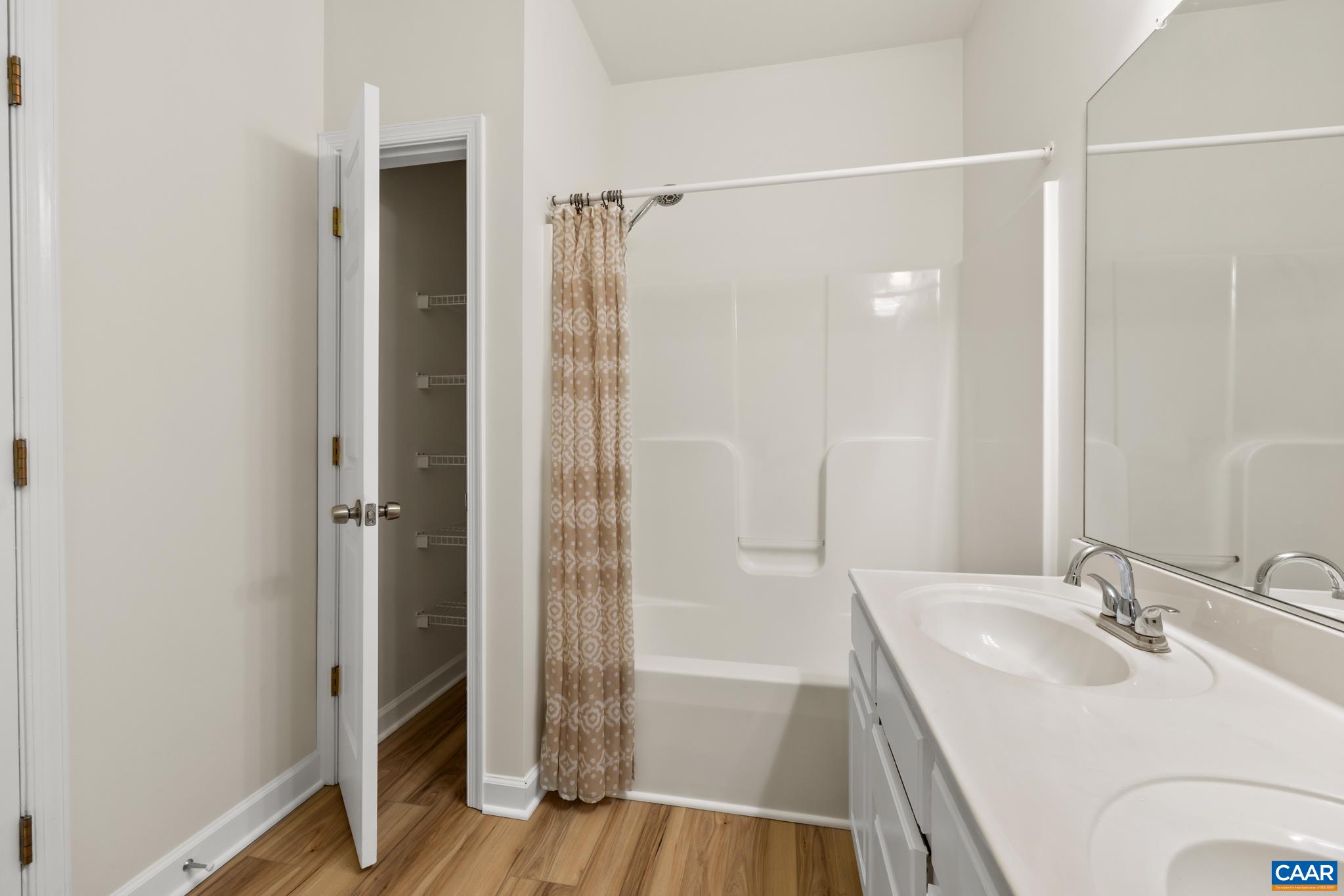 1176 RUSTIC WILLOW LN, CHARLOTTESVILLE, Virginia 22911, 3 Bedrooms Bedrooms, ,2 BathroomsBathrooms,Residential,1176 RUSTIC WILLOW LN,683280 MLS # 683280
