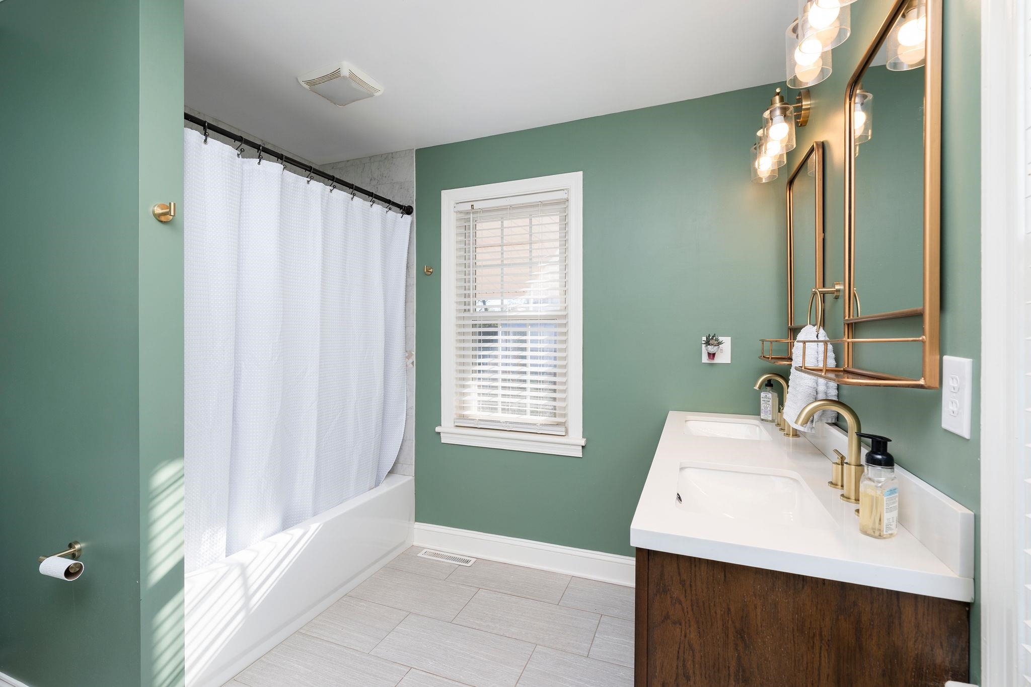 365 LOFTON RD, RAPHINE, Virginia 24472, 3 Bedrooms Bedrooms, ,1 BathroomBathrooms,Residential,365 LOFTON RD,683317 MLS # 683317