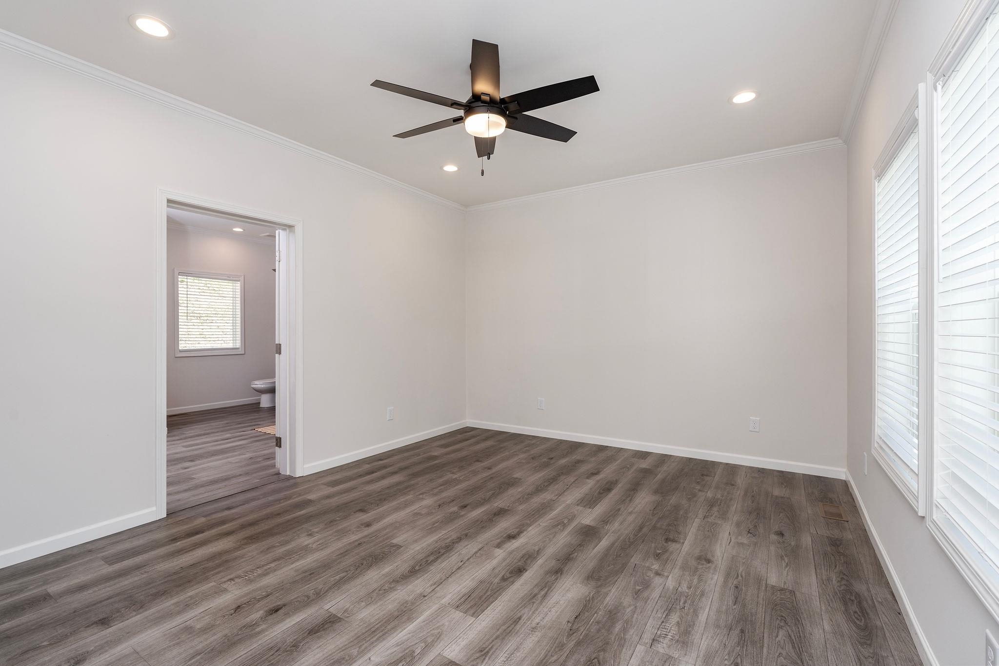 6614 N LEE HWY, FAIRFIELD, Virginia 24435, 3 Bedrooms Bedrooms, ,2 BathroomsBathrooms,Residential,6614 N LEE HWY,683318 MLS # 683318 6614 N LEE HWY, FAIRFIELD, Virginia 24435, 3 Bedrooms Bedrooms, ,2 BathroomsBathrooms,Residential,6614 N LEE HWY,683318 MLS # 683318