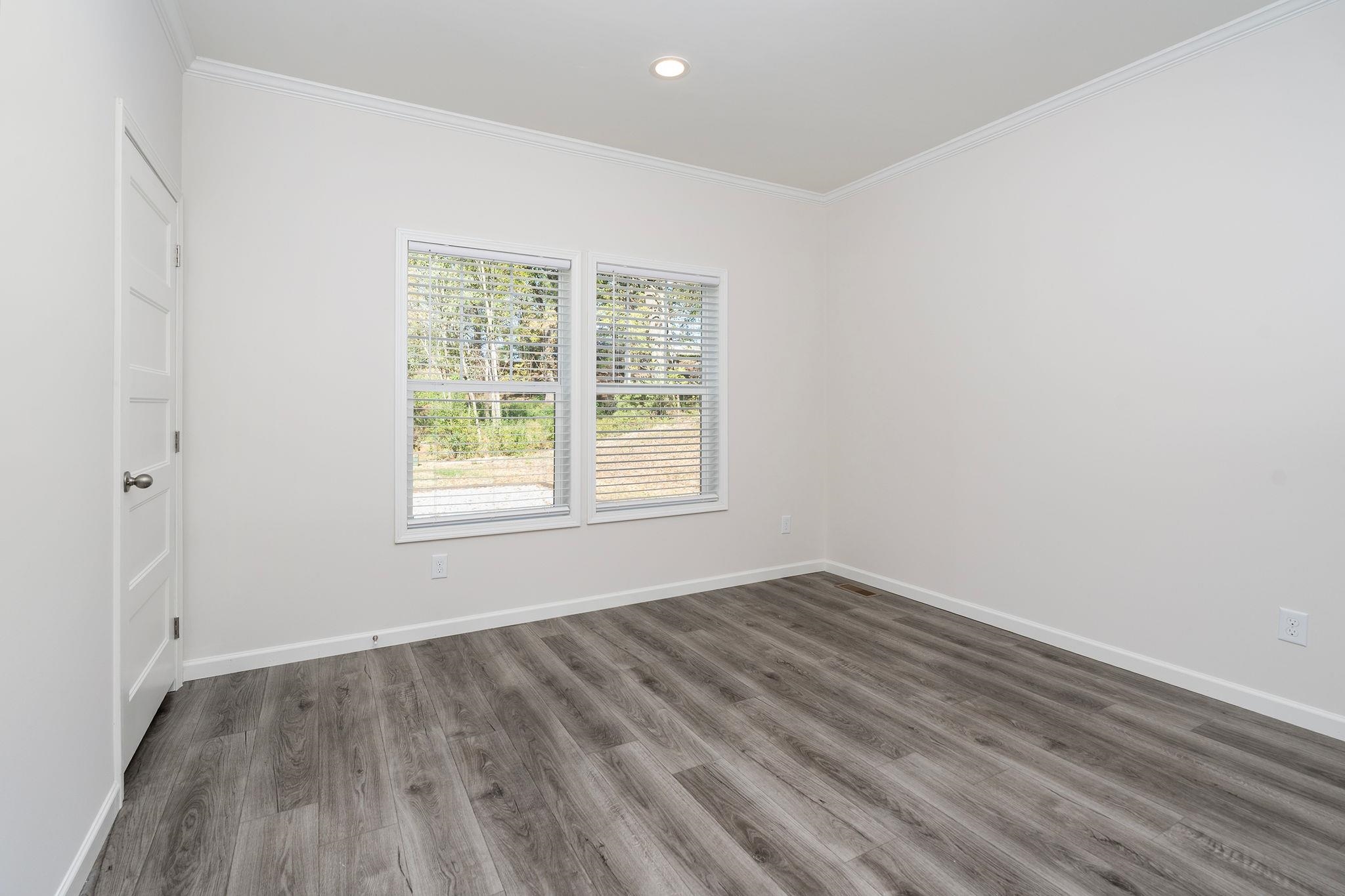 6614 N LEE HWY, FAIRFIELD, Virginia 24435, 3 Bedrooms Bedrooms, ,2 BathroomsBathrooms,Residential,6614 N LEE HWY,683318 MLS # 683318 6614 N LEE HWY, FAIRFIELD, Virginia 24435, 3 Bedrooms Bedrooms, ,2 BathroomsBathrooms,Residential,6614 N LEE HWY,683318 MLS # 683318