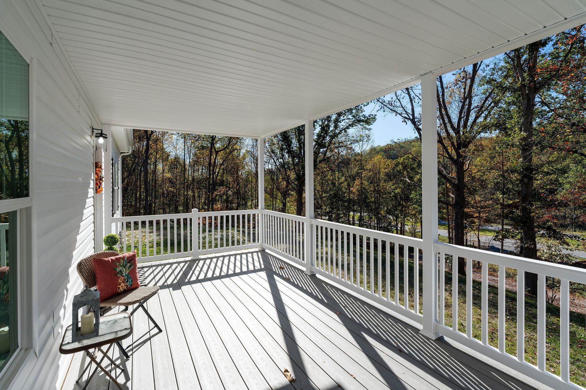 6614 N LEE HWY, FAIRFIELD, Virginia 24435, 3 Bedrooms Bedrooms, ,2 BathroomsBathrooms,Residential,6614 N LEE HWY,683318 MLS # 683318 6614 N LEE HWY, FAIRFIELD, Virginia 24435, 3 Bedrooms Bedrooms, ,2 BathroomsBathrooms,Residential,6614 N LEE HWY,683318 MLS # 683318