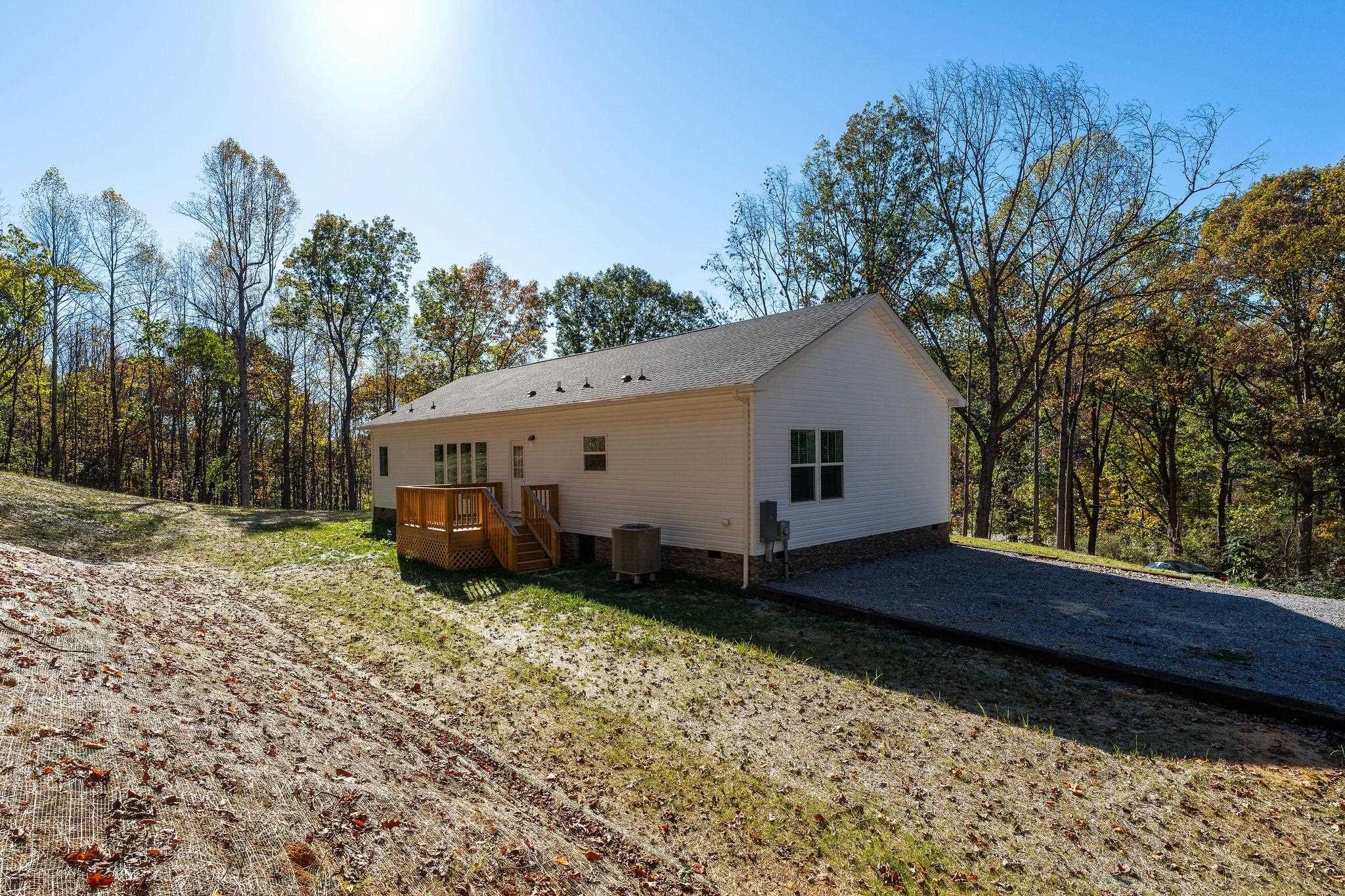 6614 N LEE HWY, FAIRFIELD, Virginia 24435, 3 Bedrooms Bedrooms, ,2 BathroomsBathrooms,Residential,6614 N LEE HWY,683318 MLS # 683318 6614 N LEE HWY, FAIRFIELD, Virginia 24435, 3 Bedrooms Bedrooms, ,2 BathroomsBathrooms,Residential,6614 N LEE HWY,683318 MLS # 683318