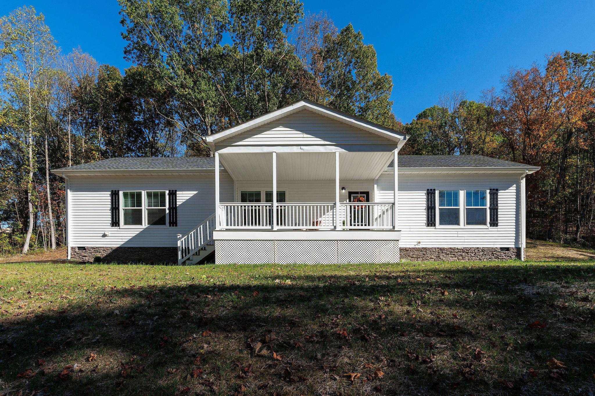 6614 N LEE HWY, FAIRFIELD, Virginia 24435, 3 Bedrooms Bedrooms, ,2 BathroomsBathrooms,Residential,6614 N LEE HWY,683318 MLS # 683318 6614 N LEE HWY, FAIRFIELD, Virginia 24435, 3 Bedrooms Bedrooms, ,2 BathroomsBathrooms,Residential,6614 N LEE HWY,683318 MLS # 683318