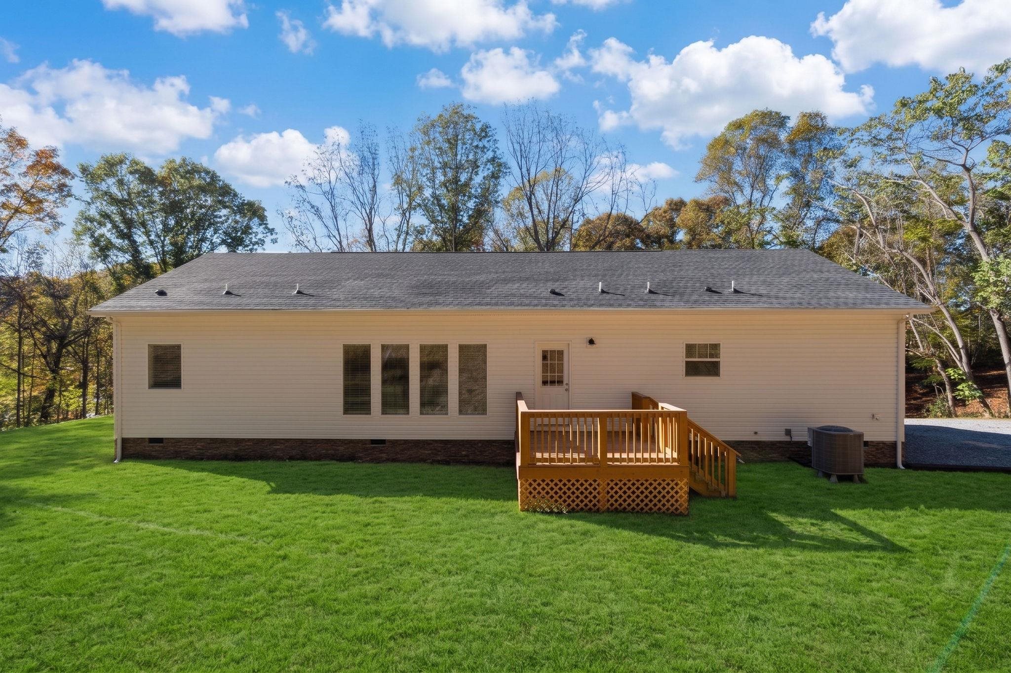 6614 N LEE HWY, FAIRFIELD, Virginia 24435, 3 Bedrooms Bedrooms, ,2 BathroomsBathrooms,Residential,6614 N LEE HWY,683318 MLS # 683318 6614 N LEE HWY, FAIRFIELD, Virginia 24435, 3 Bedrooms Bedrooms, ,2 BathroomsBathrooms,Residential,6614 N LEE HWY,683318 MLS # 683318