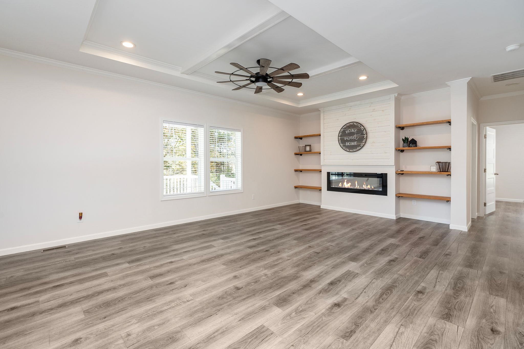 6614 N LEE HWY, FAIRFIELD, Virginia 24435, 3 Bedrooms Bedrooms, ,2 BathroomsBathrooms,Residential,6614 N LEE HWY,683318 MLS # 683318 6614 N LEE HWY, FAIRFIELD, Virginia 24435, 3 Bedrooms Bedrooms, ,2 BathroomsBathrooms,Residential,6614 N LEE HWY,683318 MLS # 683318