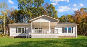 6614 N LEE HWY, FAIRFIELD, Virginia 24435, 3 Bedrooms Bedrooms, ,2 BathroomsBathrooms,Residential,6614 N LEE HWY,683318 MLS # 683318