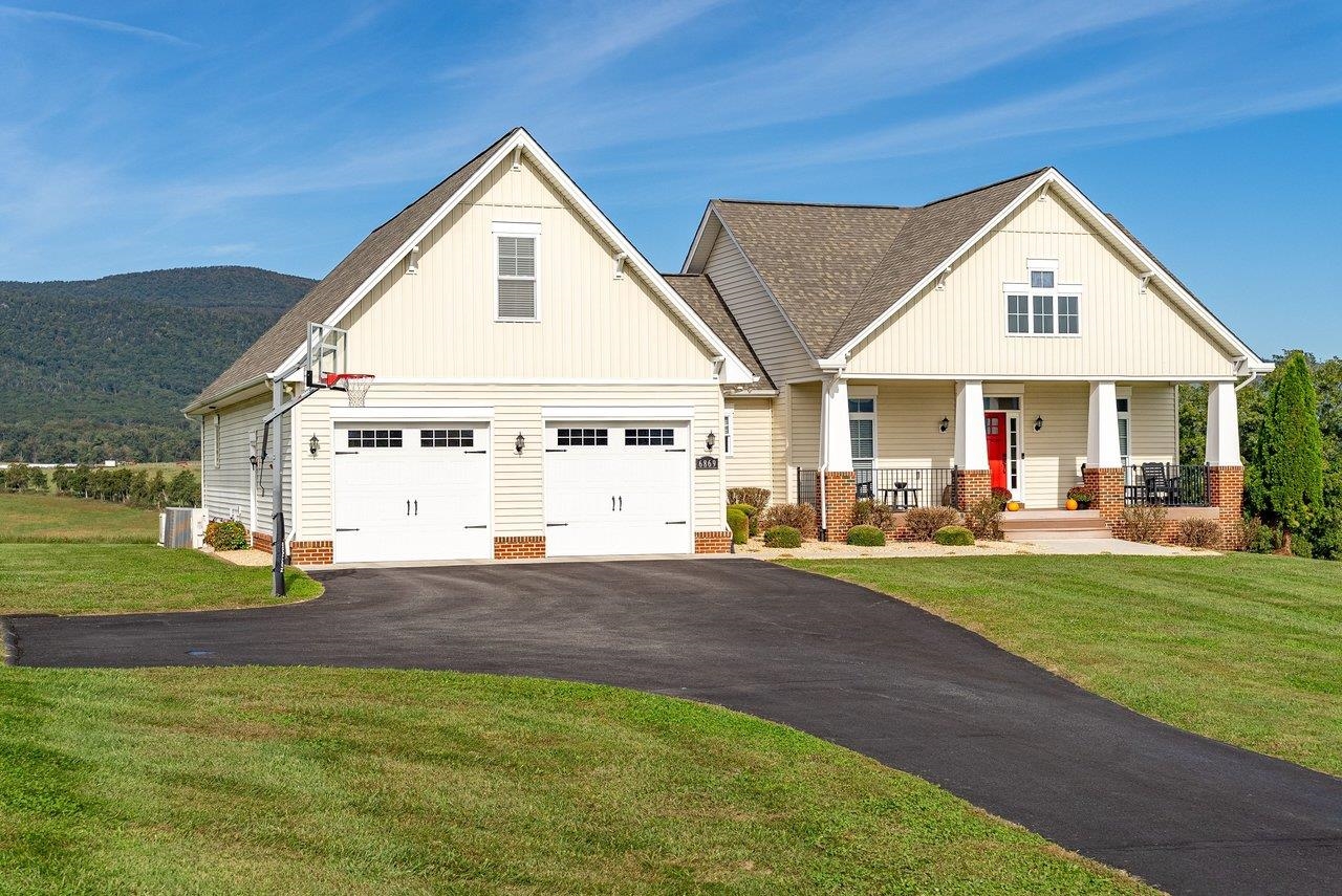 6869 EAST POINT RD, ELKTON, Virginia 22827, 4 Bedrooms Bedrooms, ,2 BathroomsBathrooms,Residential,6869 EAST POINT RD,683319 MLS # 683319 6869 EAST POINT RD, ELKTON, Virginia 22827, 4 Bedrooms Bedrooms, ,2 BathroomsBathrooms,Residential,6869 EAST POINT RD,683319 MLS # 683319