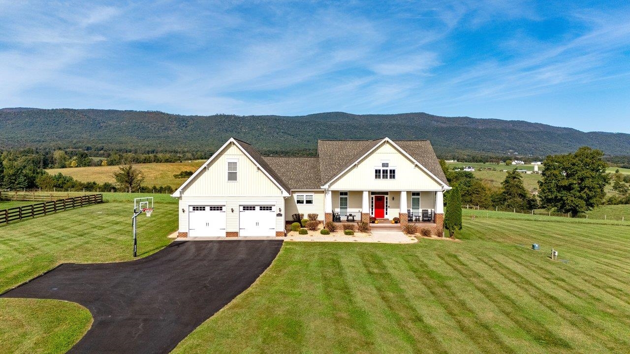 6869 EAST POINT RD, ELKTON, Virginia 22827, 4 Bedrooms Bedrooms, ,2 BathroomsBathrooms,Residential,6869 EAST POINT RD,683319 MLS # 683319 6869 EAST POINT RD, ELKTON, Virginia 22827, 4 Bedrooms Bedrooms, ,2 BathroomsBathrooms,Residential,6869 EAST POINT RD,683319 MLS # 683319