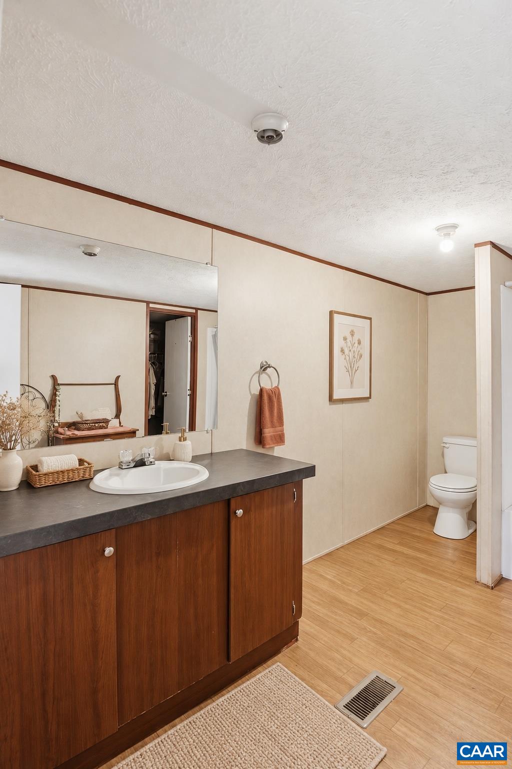 682 PINEY MOUNTAIN LN, SHIPMAN, Virginia 22971, 2 Bedrooms Bedrooms, ,2 BathroomsBathrooms,Residential,682 PINEY MOUNTAIN LN,683325 MLS # 683325