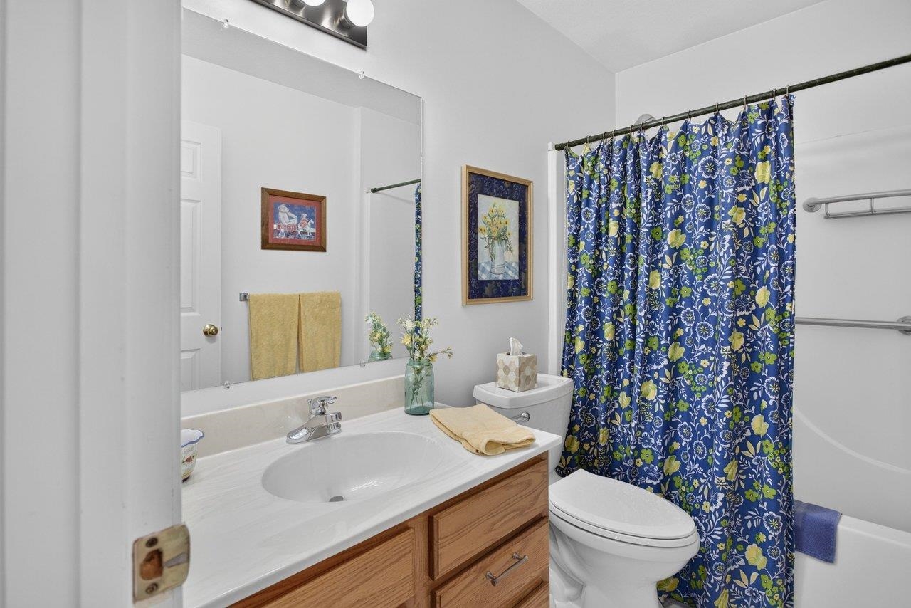224 BRIDGEPORT DR, BRIDGEWATER, Virginia 22812, 4 Bedrooms Bedrooms, ,2 BathroomsBathrooms,Residential,224 BRIDGEPORT DR,683327 MLS # 683327
