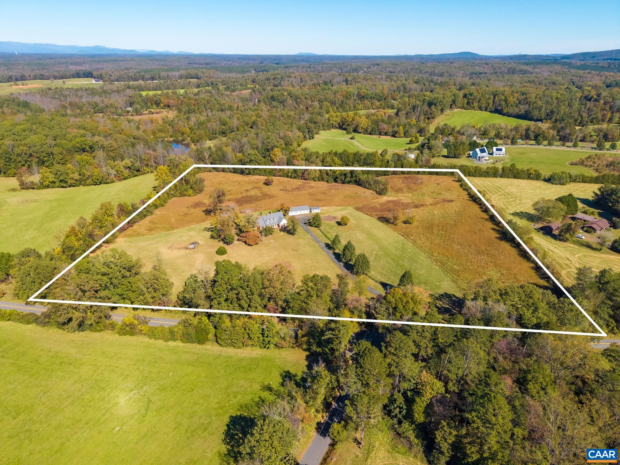 3077 WATTS PASSAGE, CHARLOTTESVILLE, Virginia 22911, 4 Bedrooms Bedrooms, ,2 BathroomsBathrooms,Residential,Fallowfield Farm,3077 WATTS PASSAGE,683330 MLS # 683330 3077 WATTS PASSAGE, CHARLOTTESVILLE, Virginia 22911, 4 Bedrooms Bedrooms, ,2 BathroomsBathrooms,Residential,Fallowfield Farm,3077 WATTS PASSAGE,683330 MLS # 683330