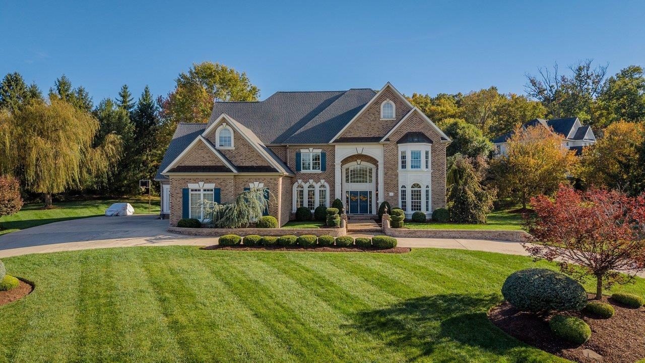 3409 LAKE POINTE DR, ROCKINGHAM, Virginia 22801, 5 Bedrooms Bedrooms, ,4 BathroomsBathrooms,Residential,3409 LAKE POINTE DR,683333 MLS # 683333 3409 LAKE POINTE DR, ROCKINGHAM, Virginia 22801, 5 Bedrooms Bedrooms, ,4 BathroomsBathrooms,Residential,3409 LAKE POINTE DR,683333 MLS # 683333