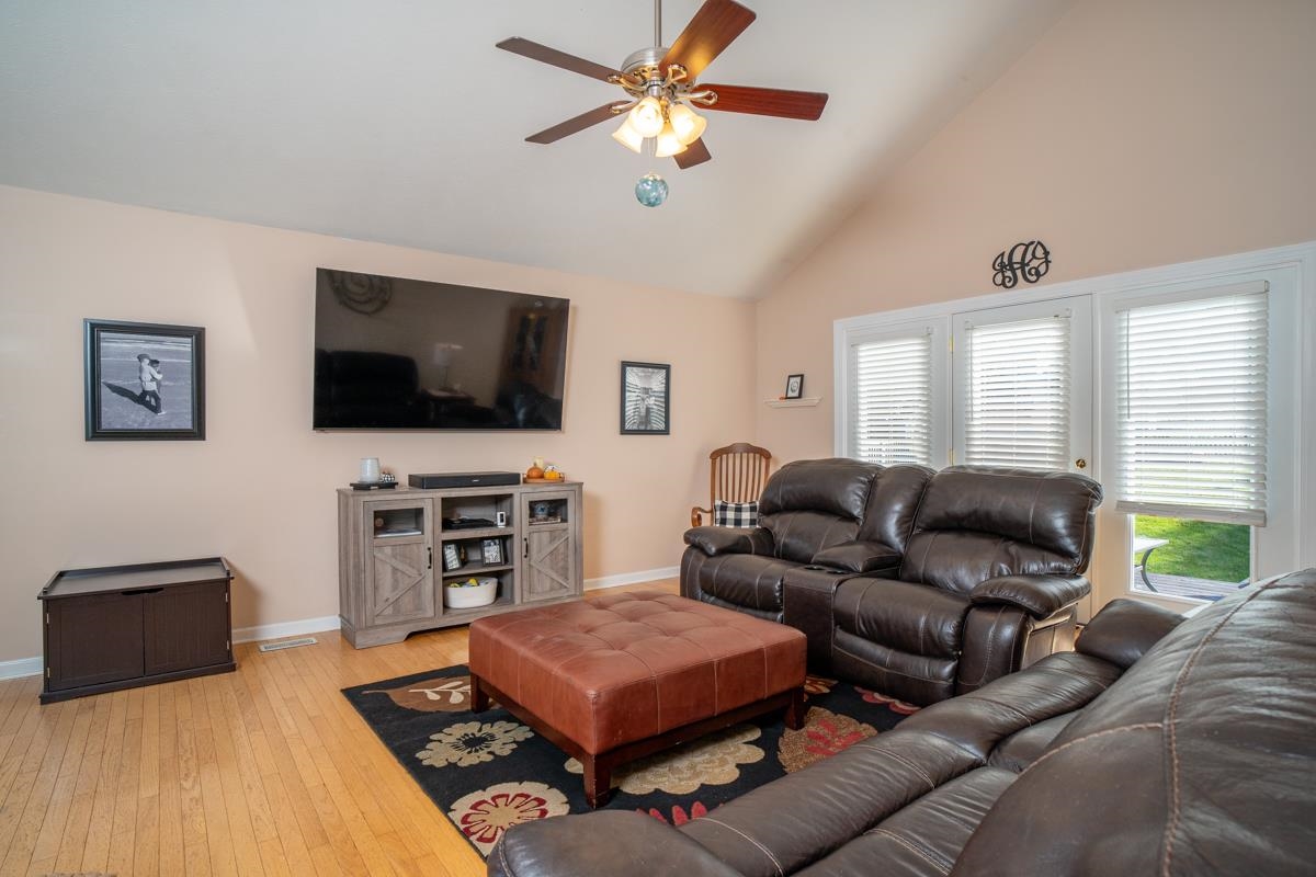 5920 HOUNDSCHASE LN, ROCKINGHAM, Virginia 22801, 3 Bedrooms Bedrooms, ,2 BathroomsBathrooms,Residential,5920 HOUNDSCHASE LN,683321 MLS # 683321 5920 HOUNDSCHASE LN, ROCKINGHAM, Virginia 22801, 3 Bedrooms Bedrooms, ,2 BathroomsBathrooms,Residential,5920 HOUNDSCHASE LN,683321 MLS # 683321