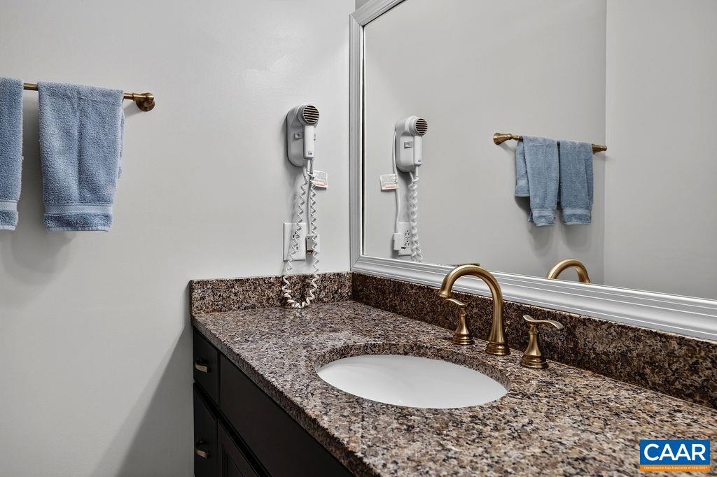 945 DIAMOND HILL CONDOS, WINTERGREEN RESORT, Virginia 22967, 2 Bedrooms Bedrooms, ,2 BathroomsBathrooms,Residential,Diamond Hill 945,945 DIAMOND HILL CONDOS,683342 MLS # 683342