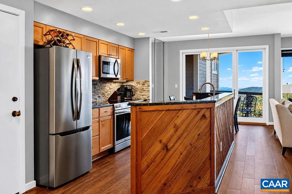 945 DIAMOND HILL CONDOS, WINTERGREEN RESORT, Virginia 22967, 2 Bedrooms Bedrooms, ,2 BathroomsBathrooms,Residential,Diamond Hill 945,945 DIAMOND HILL CONDOS,683342 MLS # 683342