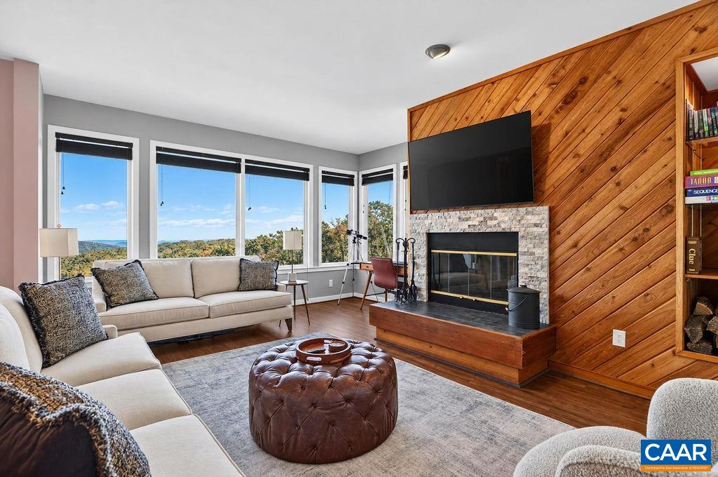 945 DIAMOND HILL CONDOS, WINTERGREEN RESORT, Virginia 22967, 2 Bedrooms Bedrooms, ,2 BathroomsBathrooms,Residential,Diamond Hill 945,945 DIAMOND HILL CONDOS,683342 MLS # 683342