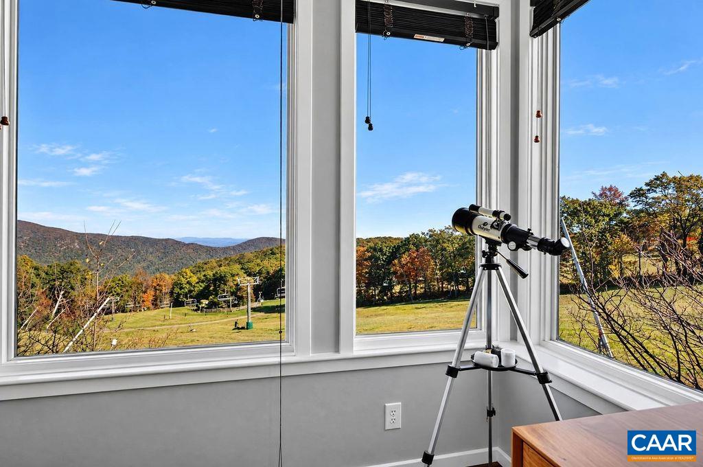 945 DIAMOND HILL CONDOS, WINTERGREEN RESORT, Virginia 22967, 2 Bedrooms Bedrooms, ,2 BathroomsBathrooms,Residential,Diamond Hill 945,945 DIAMOND HILL CONDOS,683342 MLS # 683342