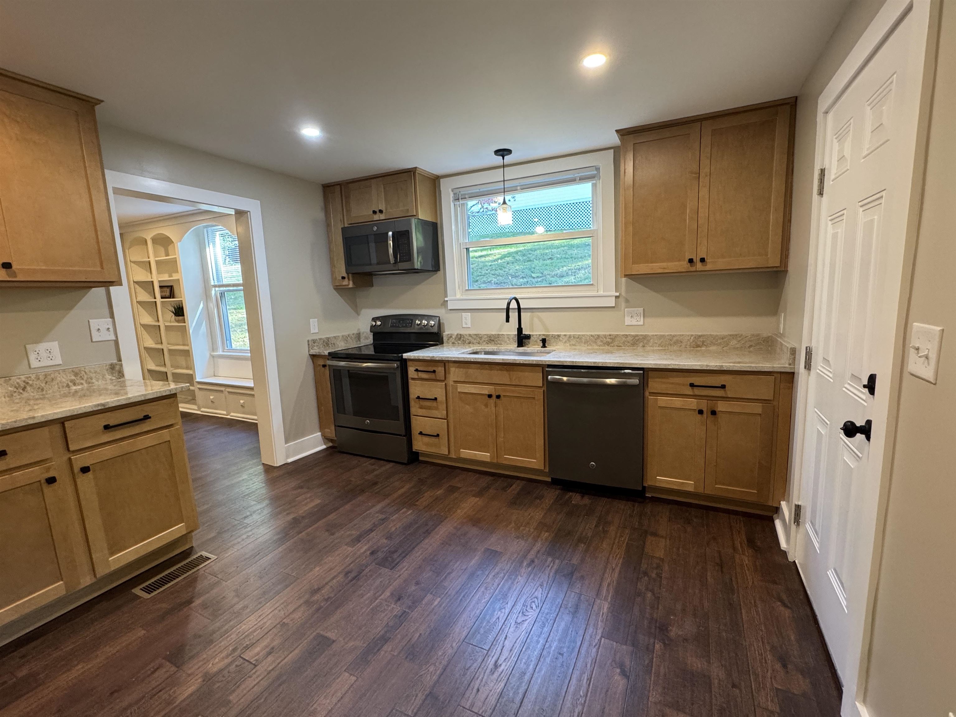 40 MORRIS MILL RD, STAUNTON, Virginia 24401, 3 Bedrooms Bedrooms, ,2 BathroomsBathrooms,Residential,40 Morris Mill,40 MORRIS MILL RD,683343 MLS # 683343 40 MORRIS MILL RD, STAUNTON, Virginia 24401, 3 Bedrooms Bedrooms, ,2 BathroomsBathrooms,Residential,40 Morris Mill,40 MORRIS MILL RD,683343 MLS # 683343