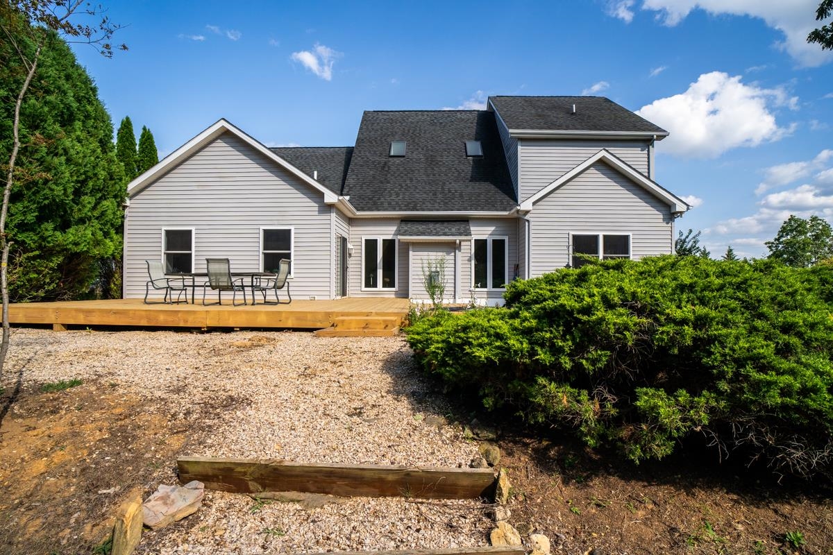 190 RIDGEMORE DR, RAPHINE, Virginia 24472, 4 Bedrooms Bedrooms, ,2 BathroomsBathrooms,Residential,190 RIDGEMORE DR,683344 MLS # 683344 190 RIDGEMORE DR, RAPHINE, Virginia 24472, 4 Bedrooms Bedrooms, ,2 BathroomsBathrooms,Residential,190 RIDGEMORE DR,683344 MLS # 683344
