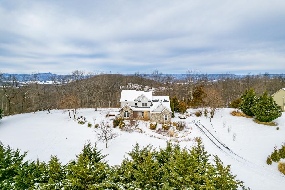 190 RIDGEMORE DR, RAPHINE, Virginia 24472, 4 Bedrooms Bedrooms, ,2 BathroomsBathrooms,Residential,190 RIDGEMORE DR,683344 MLS # 683344 190 RIDGEMORE DR, RAPHINE, Virginia 24472, 4 Bedrooms Bedrooms, ,2 BathroomsBathrooms,Residential,190 RIDGEMORE DR,683344 MLS # 683344