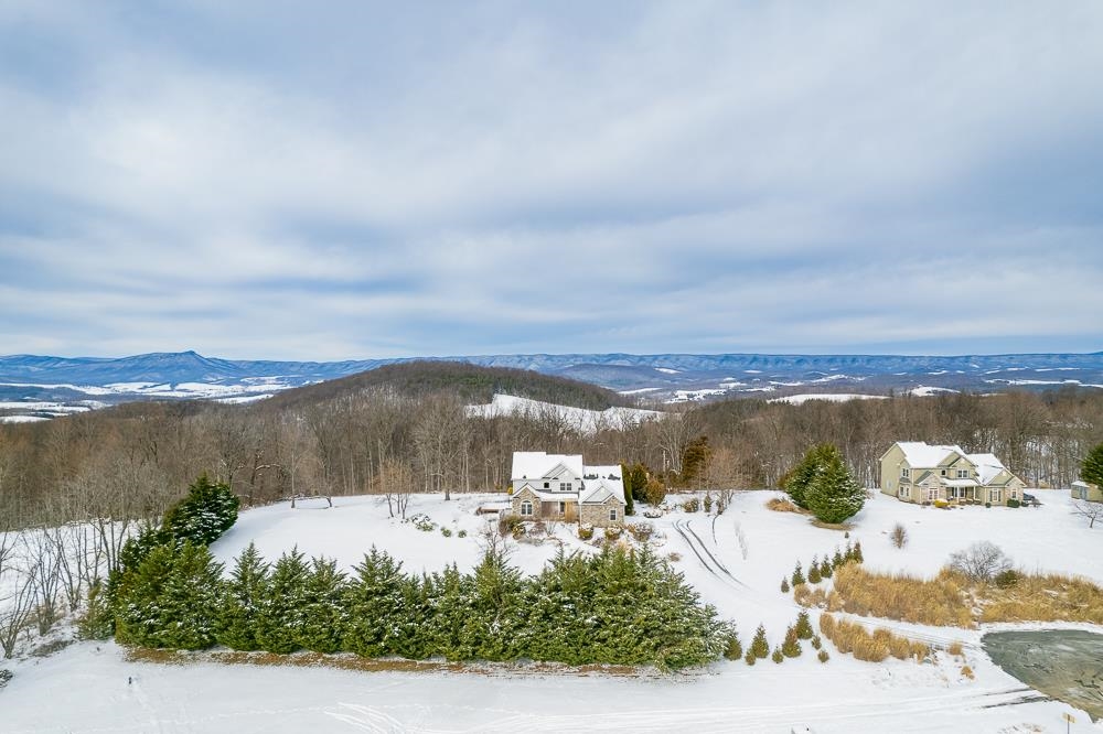 190 RIDGEMORE DR, RAPHINE, Virginia 24472, 4 Bedrooms Bedrooms, ,2 BathroomsBathrooms,Residential,190 RIDGEMORE DR,683344 MLS # 683344 190 RIDGEMORE DR, RAPHINE, Virginia 24472, 4 Bedrooms Bedrooms, ,2 BathroomsBathrooms,Residential,190 RIDGEMORE DR,683344 MLS # 683344