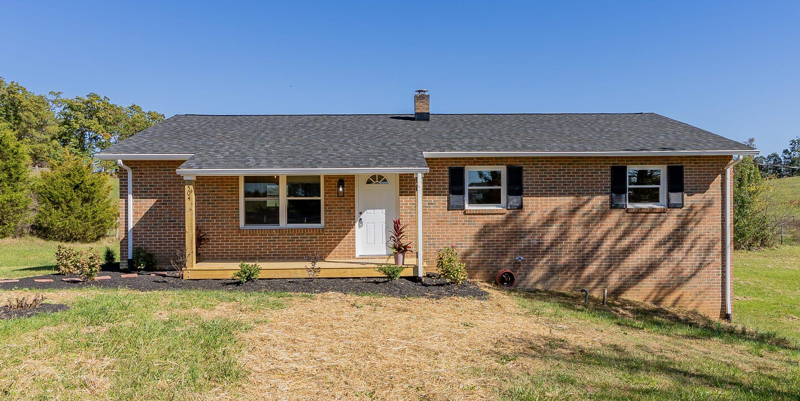 504 STEELES FORT RD, RAPHINE, Virginia 24472, 5 Bedrooms Bedrooms, ,3 BathroomsBathrooms,Residential,504 STEELES FORT RD,683350 MLS # 683350