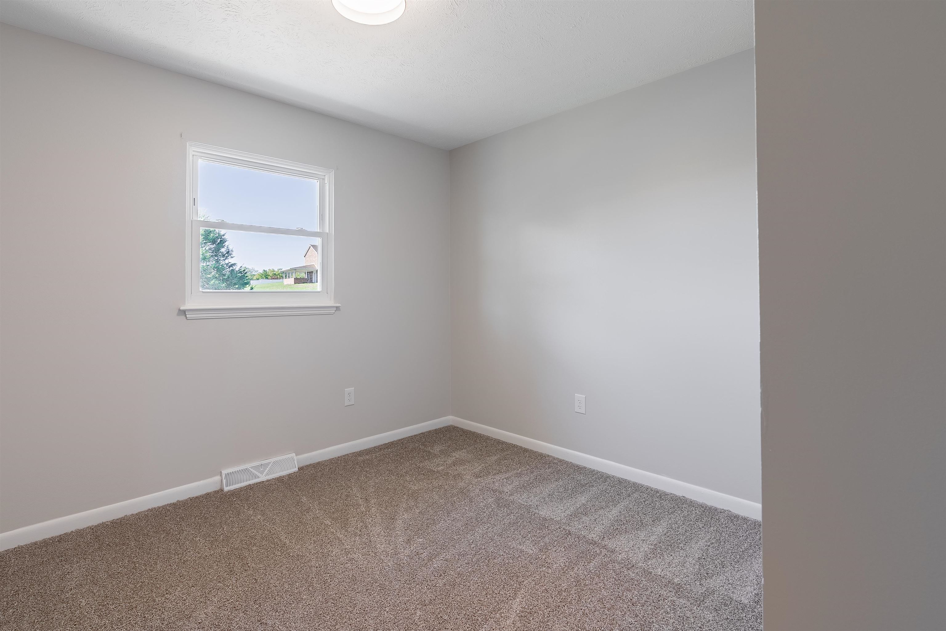 504 STEELES FORT RD, RAPHINE, Virginia 24472, 5 Bedrooms Bedrooms, ,3 BathroomsBathrooms,Residential,504 STEELES FORT RD,683350 MLS # 683350 504 STEELES FORT RD, RAPHINE, Virginia 24472, 5 Bedrooms Bedrooms, ,3 BathroomsBathrooms,Residential,504 STEELES FORT RD,683350 MLS # 683350
