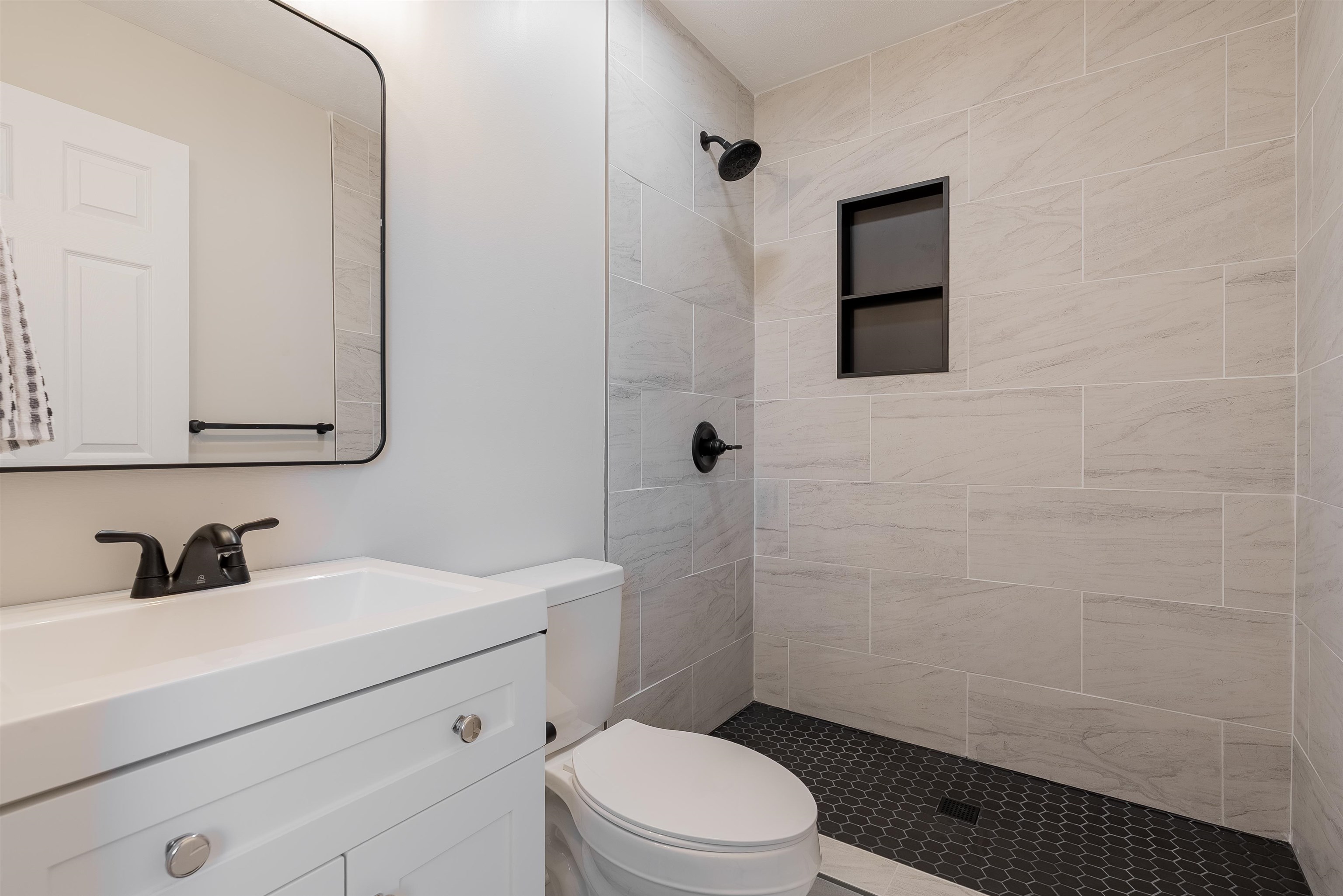 504 STEELES FORT RD, RAPHINE, Virginia 24472, 5 Bedrooms Bedrooms, ,3 BathroomsBathrooms,Residential,504 STEELES FORT RD,683350 MLS # 683350 504 STEELES FORT RD, RAPHINE, Virginia 24472, 5 Bedrooms Bedrooms, ,3 BathroomsBathrooms,Residential,504 STEELES FORT RD,683350 MLS # 683350