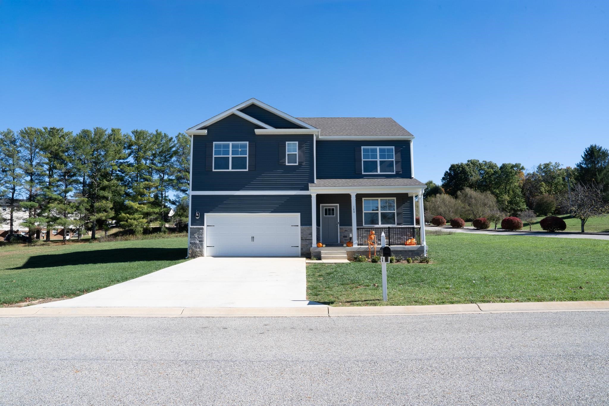 180 WATERFRONT DR, RAPHINE, Virginia 24472, 5 Bedrooms Bedrooms, ,3 BathroomsBathrooms,Residential,180 WATERFRONT DR,683354 MLS # 683354