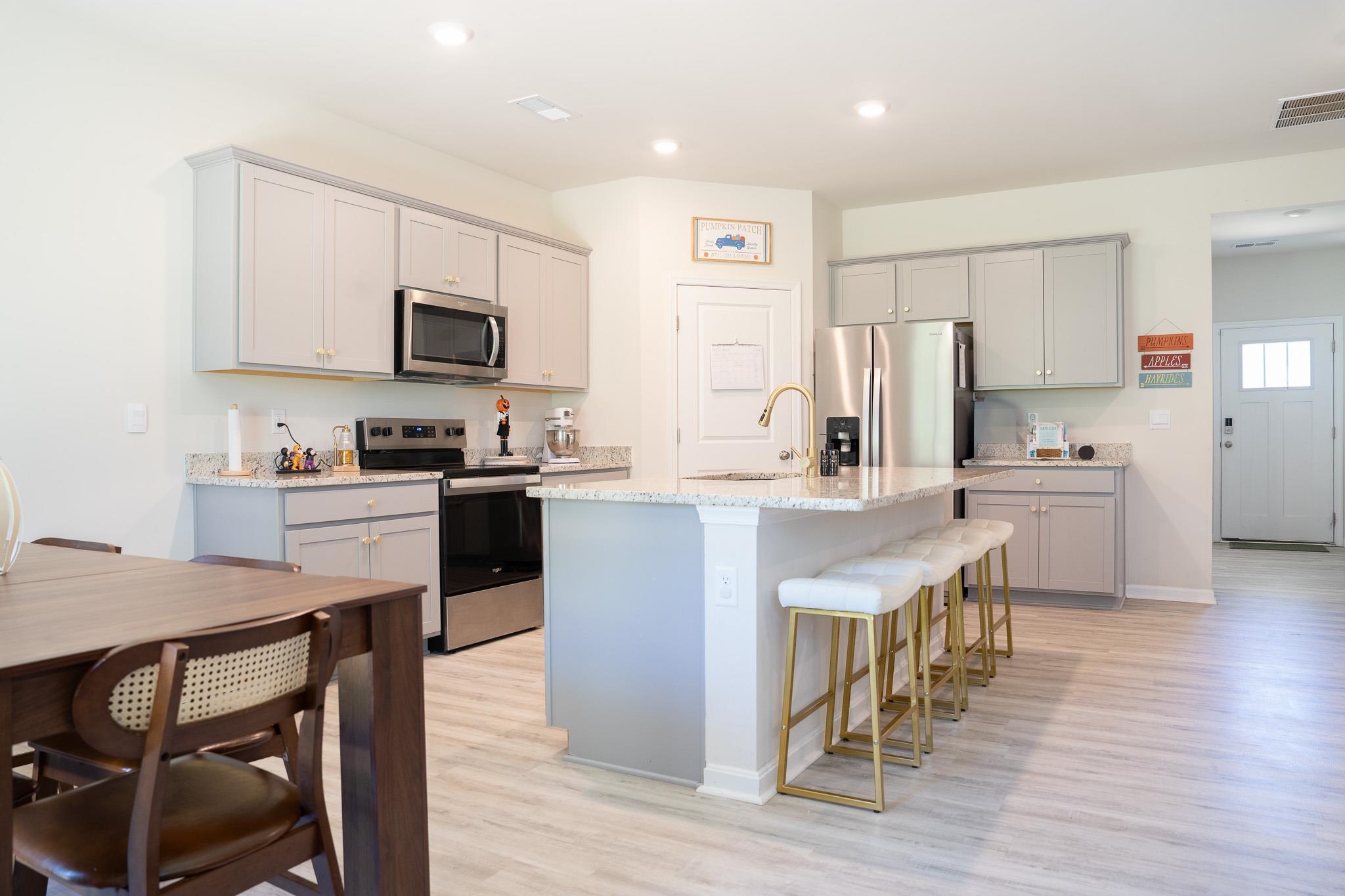 180 WATERFRONT DR, RAPHINE, Virginia 24472, 5 Bedrooms Bedrooms, ,3 BathroomsBathrooms,Residential,180 WATERFRONT DR,683354 MLS # 683354 180 WATERFRONT DR, RAPHINE, Virginia 24472, 5 Bedrooms Bedrooms, ,3 BathroomsBathrooms,Residential,180 WATERFRONT DR,683354 MLS # 683354