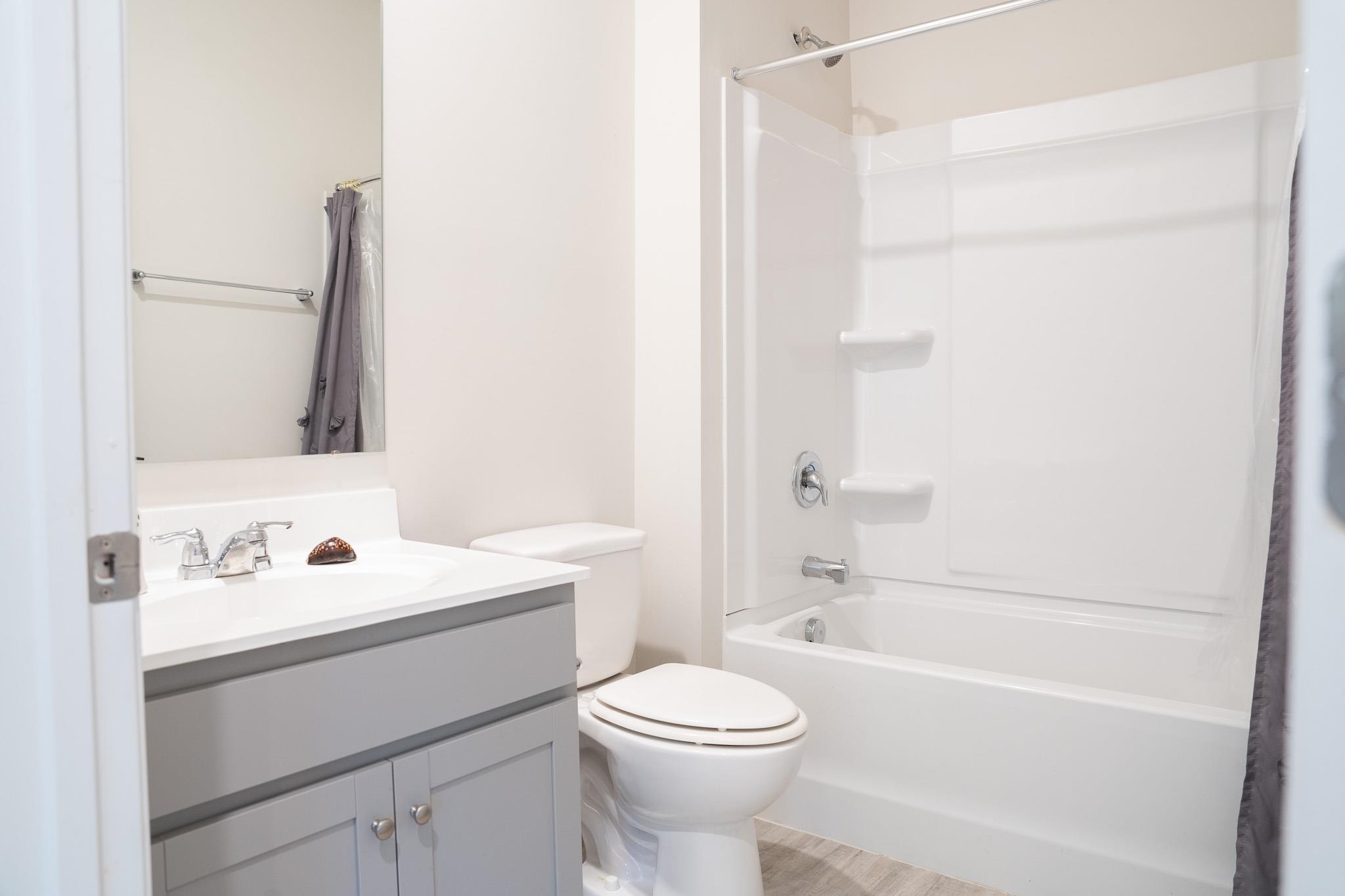 180 WATERFRONT DR, RAPHINE, Virginia 24472, 5 Bedrooms Bedrooms, ,3 BathroomsBathrooms,Residential,180 WATERFRONT DR,683354 MLS # 683354 180 WATERFRONT DR, RAPHINE, Virginia 24472, 5 Bedrooms Bedrooms, ,3 BathroomsBathrooms,Residential,180 WATERFRONT DR,683354 MLS # 683354