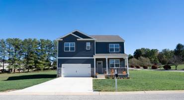 180 WATERFRONT DR, RAPHINE, Virginia 24472, 5 Bedrooms Bedrooms, ,3 BathroomsBathrooms,Residential,180 WATERFRONT DR,683354 MLS # 683354