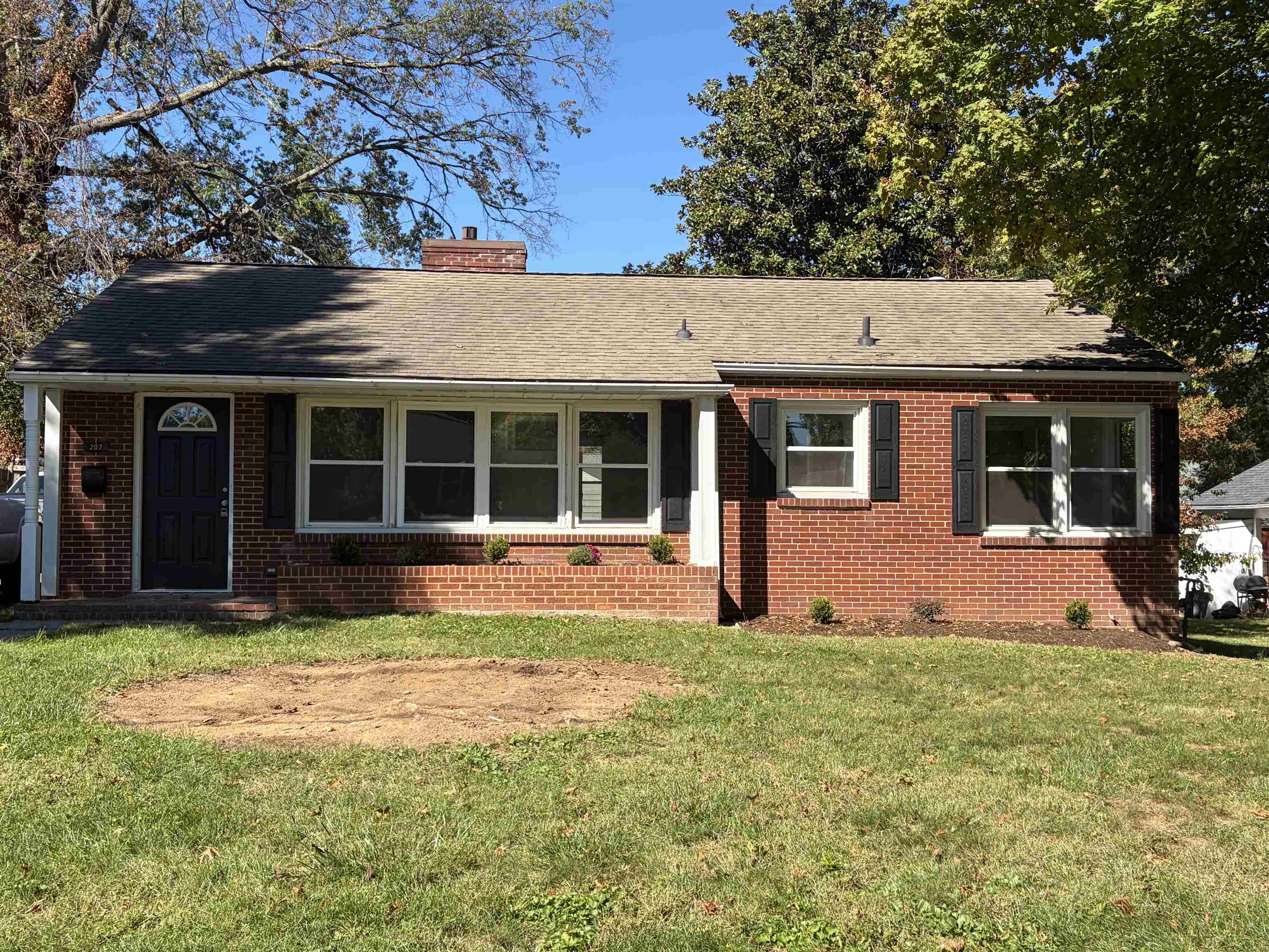 207 SKYLAND AVE, WAYNESBORO, Virginia 22980, 3 Bedrooms Bedrooms, ,2 BathroomsBathrooms,Residential,207 SKYLAND AVE,682878 MLS # 682878