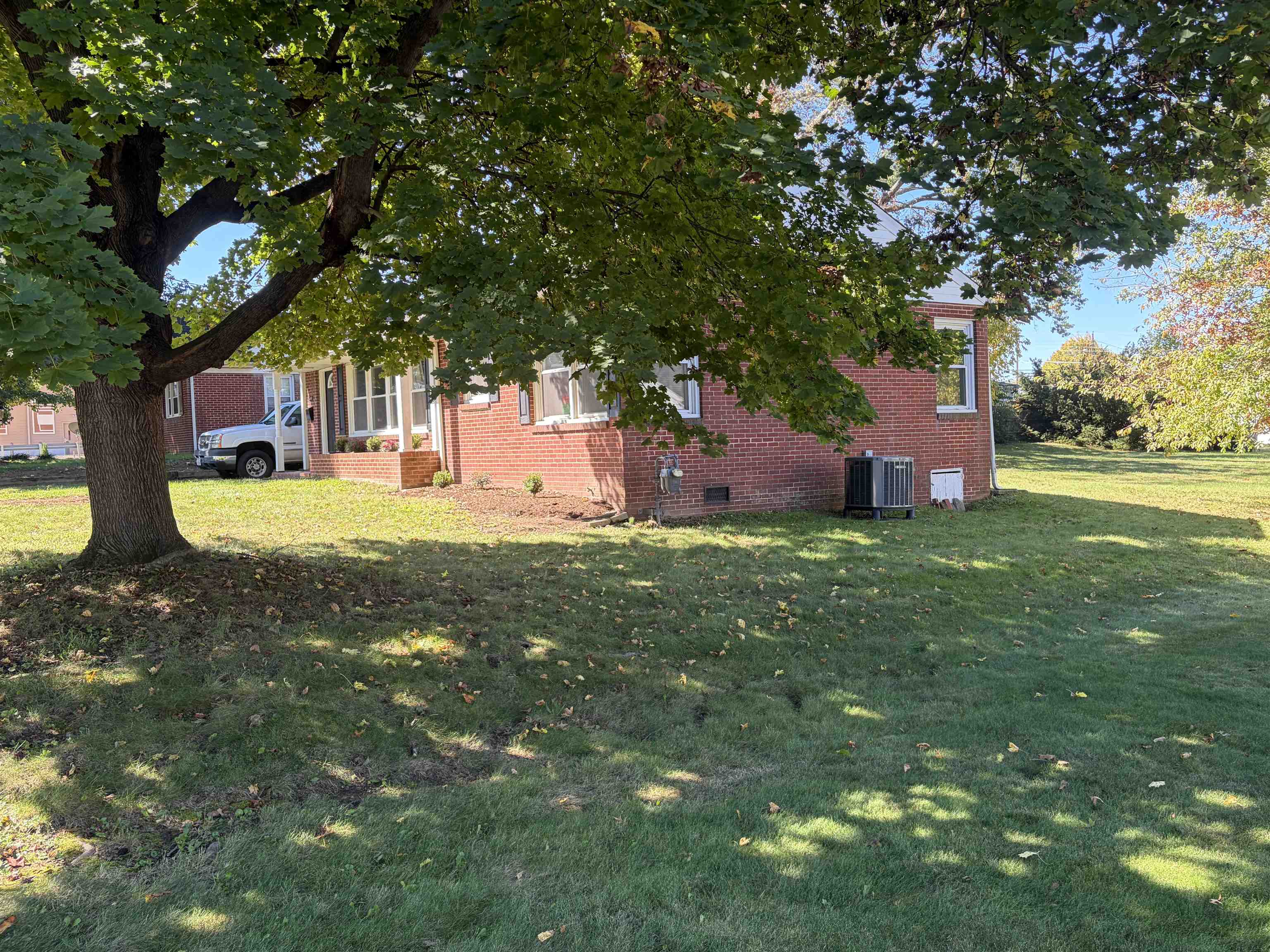 207 SKYLAND AVE, WAYNESBORO, Virginia 22980, 3 Bedrooms Bedrooms, ,2 BathroomsBathrooms,Residential,207 SKYLAND AVE,682878 MLS # 682878