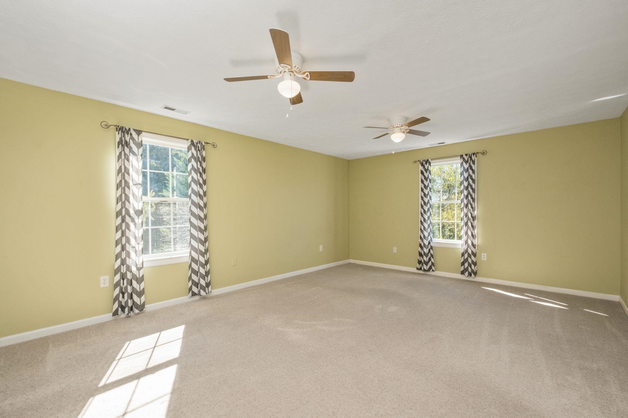 1670 BRIARCREST DR, ROCKINGHAM, Virginia 22801, 5 Bedrooms Bedrooms, ,3 BathroomsBathrooms,Residential,BRIARCREST SUBDIVISION LOT 5,1670 BRIARCREST DR,683087 MLS # 683087 1670 BRIARCREST DR, ROCKINGHAM, Virginia 22801, 5 Bedrooms Bedrooms, ,3 BathroomsBathrooms,Residential,BRIARCREST SUBDIVISION LOT 5,1670 BRIARCREST DR,683087 MLS # 683087