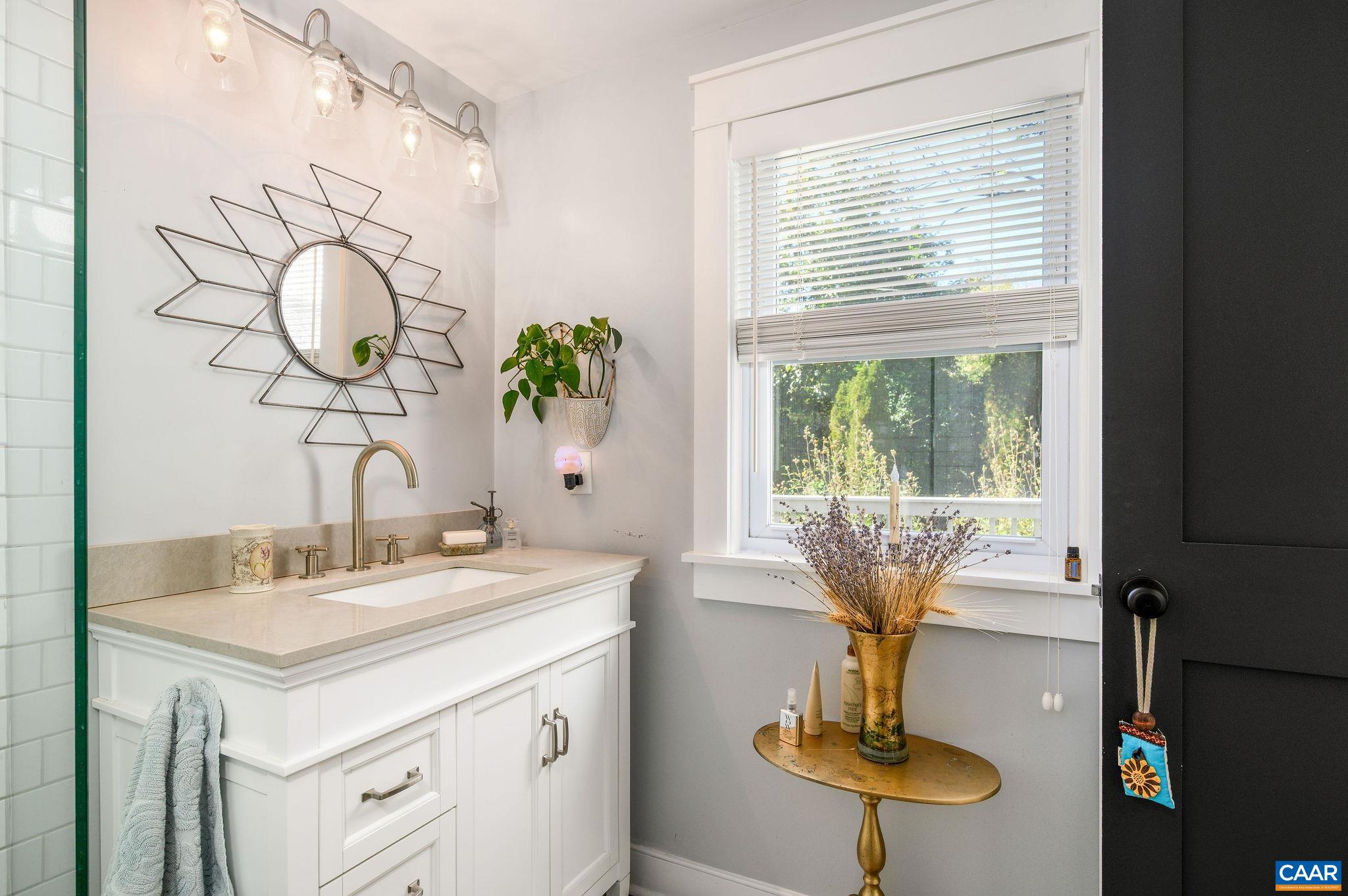 4325 BUNKER HILL RD, KESWICK, Virginia 22947, 3 Bedrooms Bedrooms, ,2 BathroomsBathrooms,Residential,Keswick Cottage,4325 BUNKER HILL RD,683222 MLS # 683222 4325 BUNKER HILL RD, KESWICK, Virginia 22947, 3 Bedrooms Bedrooms, ,2 BathroomsBathrooms,Residential,Keswick Cottage,4325 BUNKER HILL RD,683222 MLS # 683222