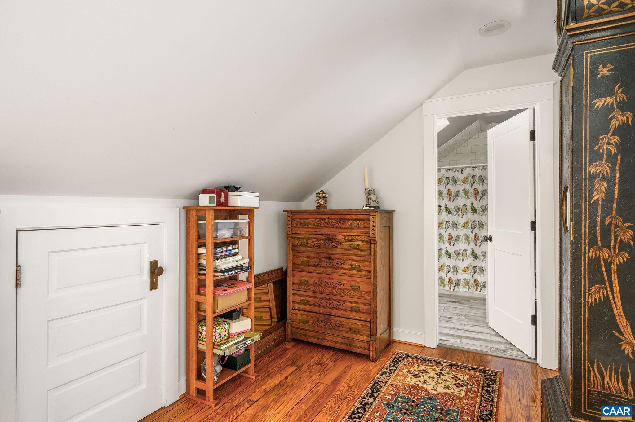 4325 BUNKER HILL RD, KESWICK, Virginia 22947, 3 Bedrooms Bedrooms, ,2 BathroomsBathrooms,Residential,Keswick Cottage,4325 BUNKER HILL RD,683222 MLS # 683222 4325 BUNKER HILL RD, KESWICK, Virginia 22947, 3 Bedrooms Bedrooms, ,2 BathroomsBathrooms,Residential,Keswick Cottage,4325 BUNKER HILL RD,683222 MLS # 683222