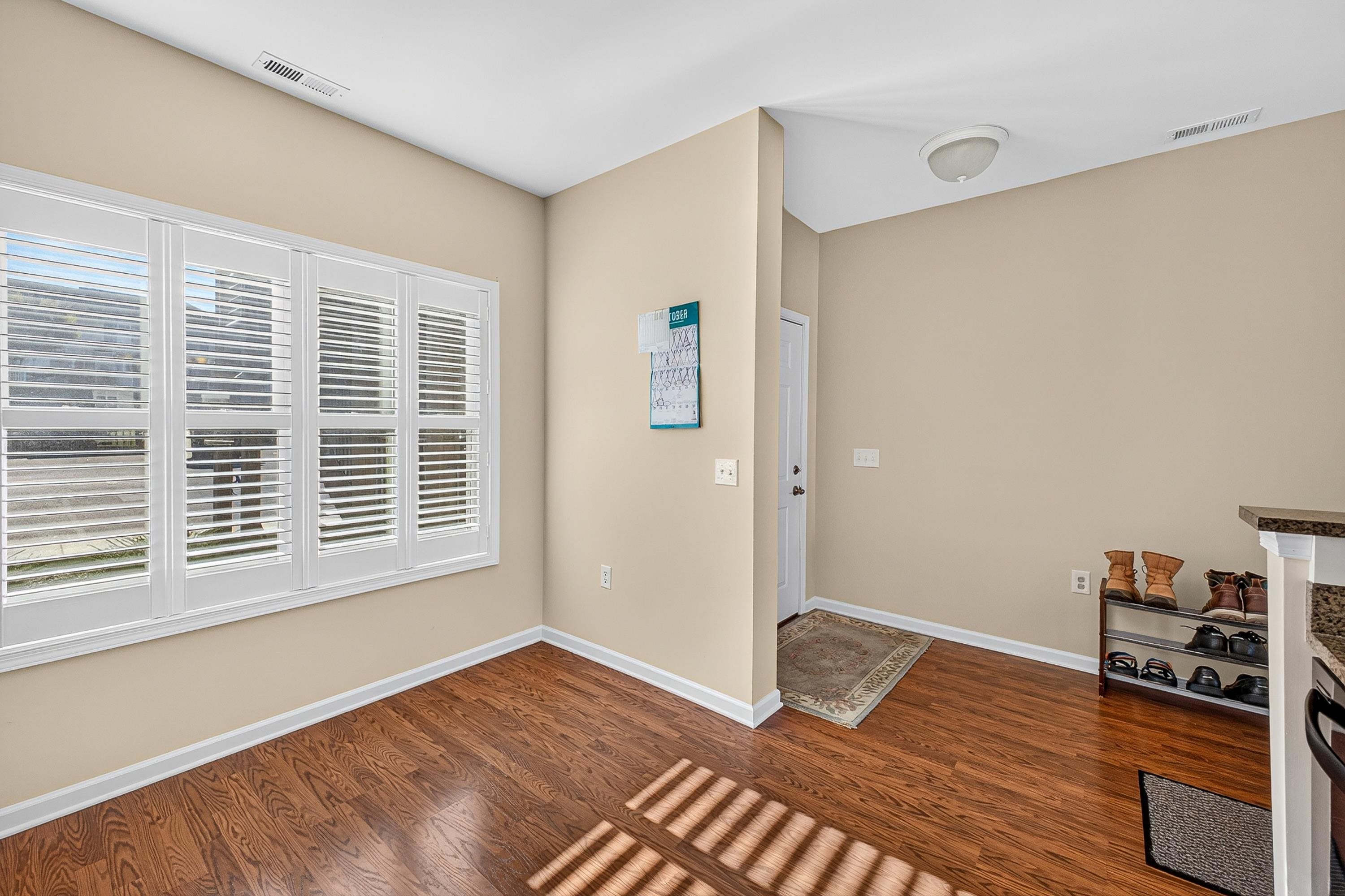 1290 CONSTITUTION CT, HARRISONBURG, Virginia 22802, 2 Bedrooms Bedrooms, ,2 BathroomsBathrooms,Residential,1290 CONSTITUTION CT,683362 MLS # 683362 1290 CONSTITUTION CT, HARRISONBURG, Virginia 22802, 2 Bedrooms Bedrooms, ,2 BathroomsBathrooms,Residential,1290 CONSTITUTION CT,683362 MLS # 683362