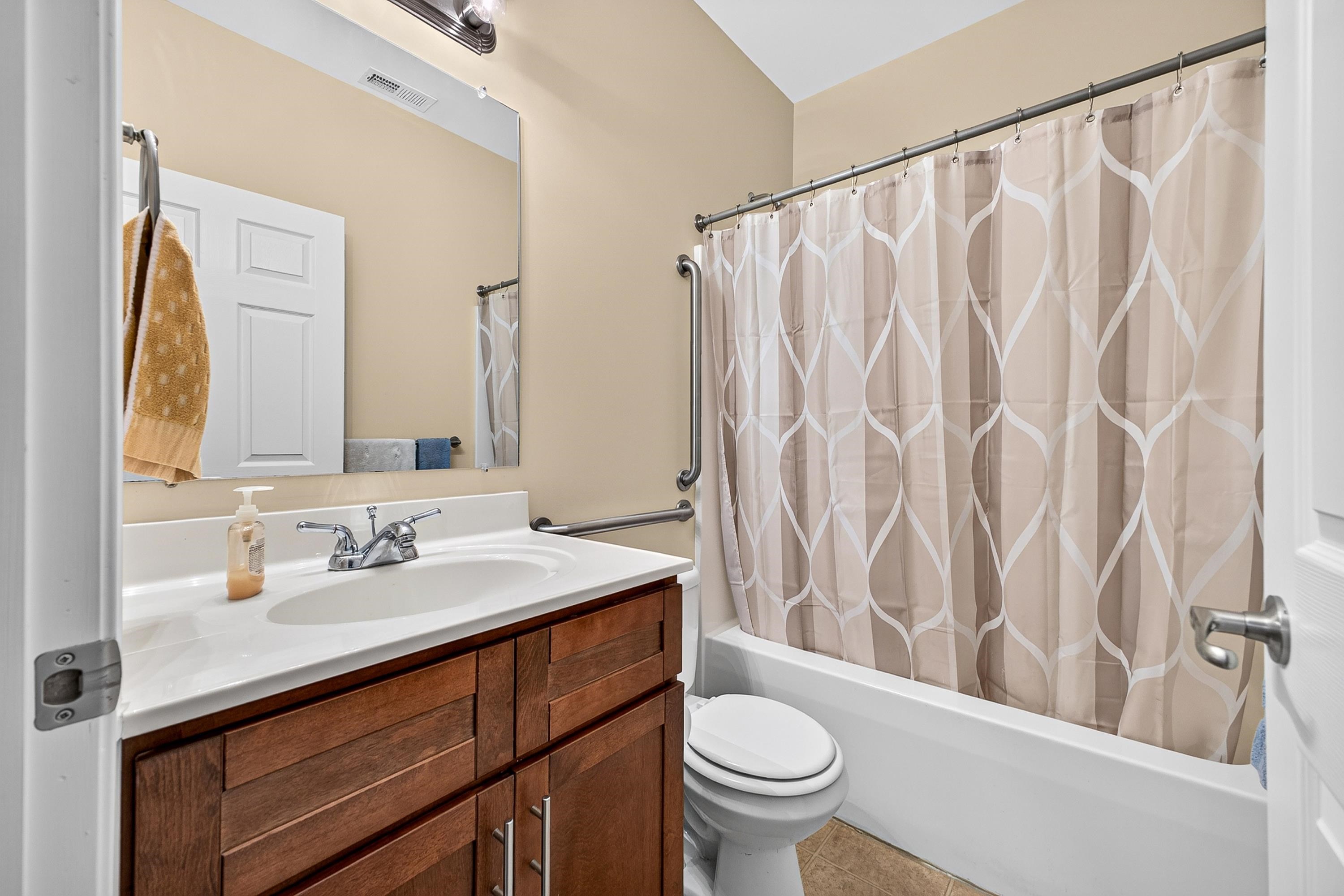 1290 CONSTITUTION CT, HARRISONBURG, Virginia 22802, 2 Bedrooms Bedrooms, ,2 BathroomsBathrooms,Residential,1290 CONSTITUTION CT,683362 MLS # 683362 1290 CONSTITUTION CT, HARRISONBURG, Virginia 22802, 2 Bedrooms Bedrooms, ,2 BathroomsBathrooms,Residential,1290 CONSTITUTION CT,683362 MLS # 683362