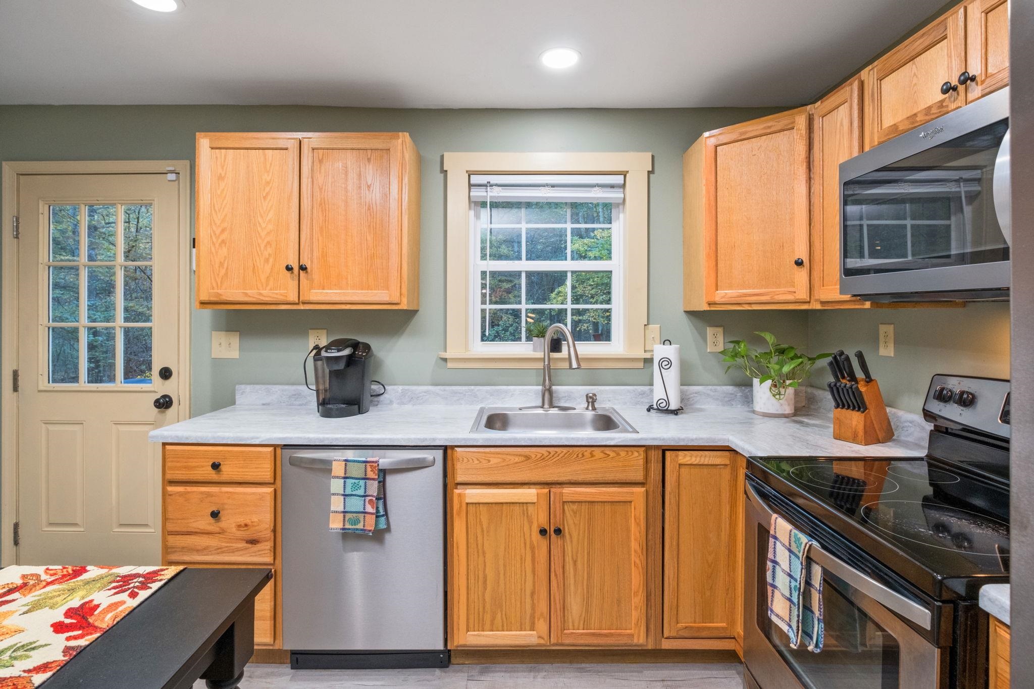 118 LITTLE CALF PASTURE HWY, SWOOPE, Virginia 24479, 1 Bedroom Bedrooms, ,1 BathroomBathrooms,Residential,118 LITTLE CALF PASTURE HWY,683365 MLS # 683365 118 LITTLE CALF PASTURE HWY, SWOOPE, Virginia 24479, 1 Bedroom Bedrooms, ,1 BathroomBathrooms,Residential,118 LITTLE CALF PASTURE HWY,683365 MLS # 683365