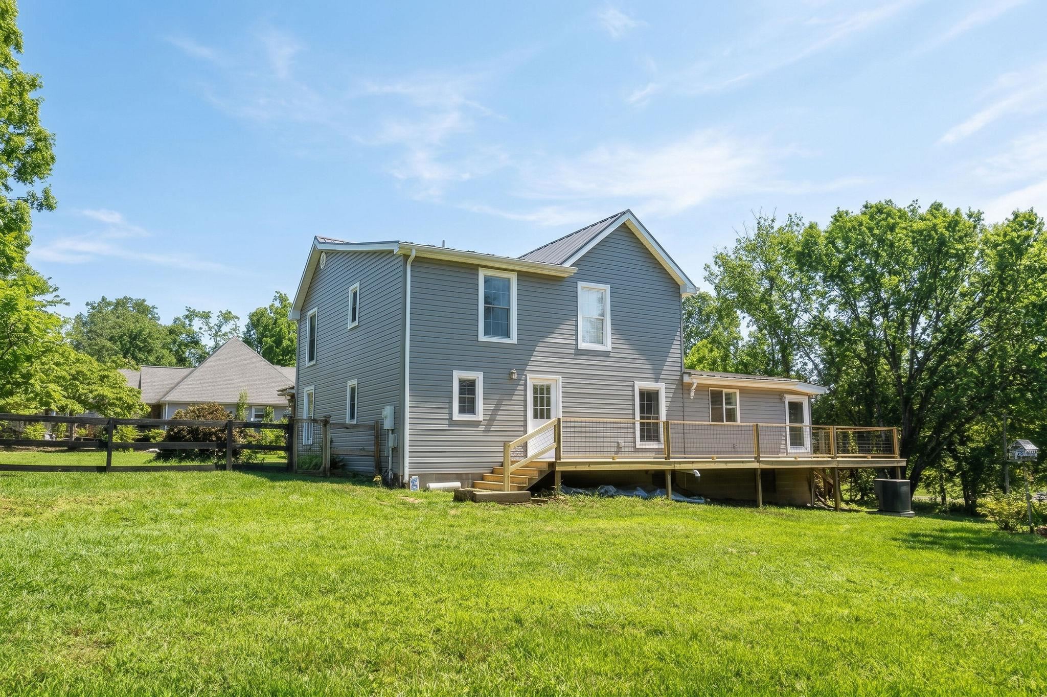 132 BROOK CT, WAYNESBORO, Virginia 22980, 3 Bedrooms Bedrooms, ,4 BathroomsBathrooms,Residential,132 BROOK CT,683366 MLS # 683366