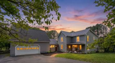 132 BROOK CT, WAYNESBORO, Virginia 22980, 3 Bedrooms Bedrooms, ,4 BathroomsBathrooms,Residential,132 BROOK CT,683366 MLS # 683366