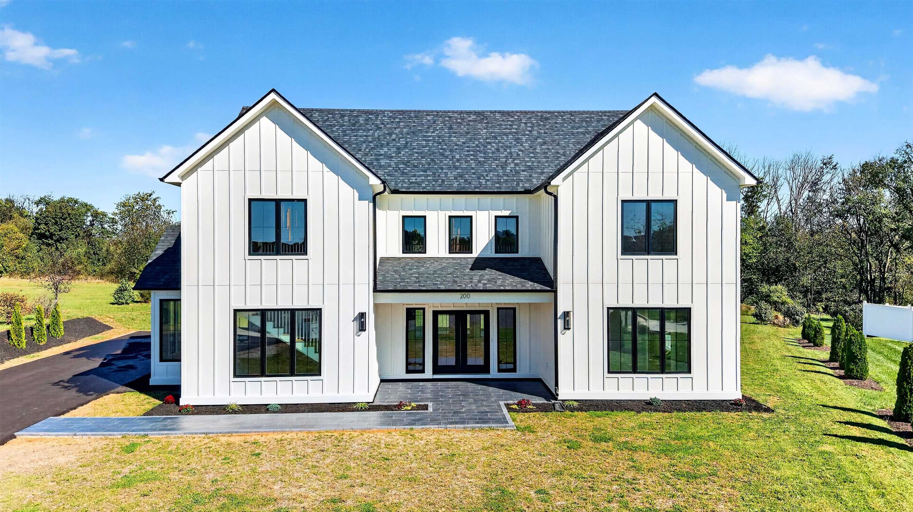 200 GRAY DR, WAYNESBORO, Virginia 22980, 4 Bedrooms Bedrooms, ,3 BathroomsBathrooms,Residential,200 GRAY DR,683367 MLS # 683367 200 GRAY DR, WAYNESBORO, Virginia 22980, 4 Bedrooms Bedrooms, ,3 BathroomsBathrooms,Residential,200 GRAY DR,683367 MLS # 683367