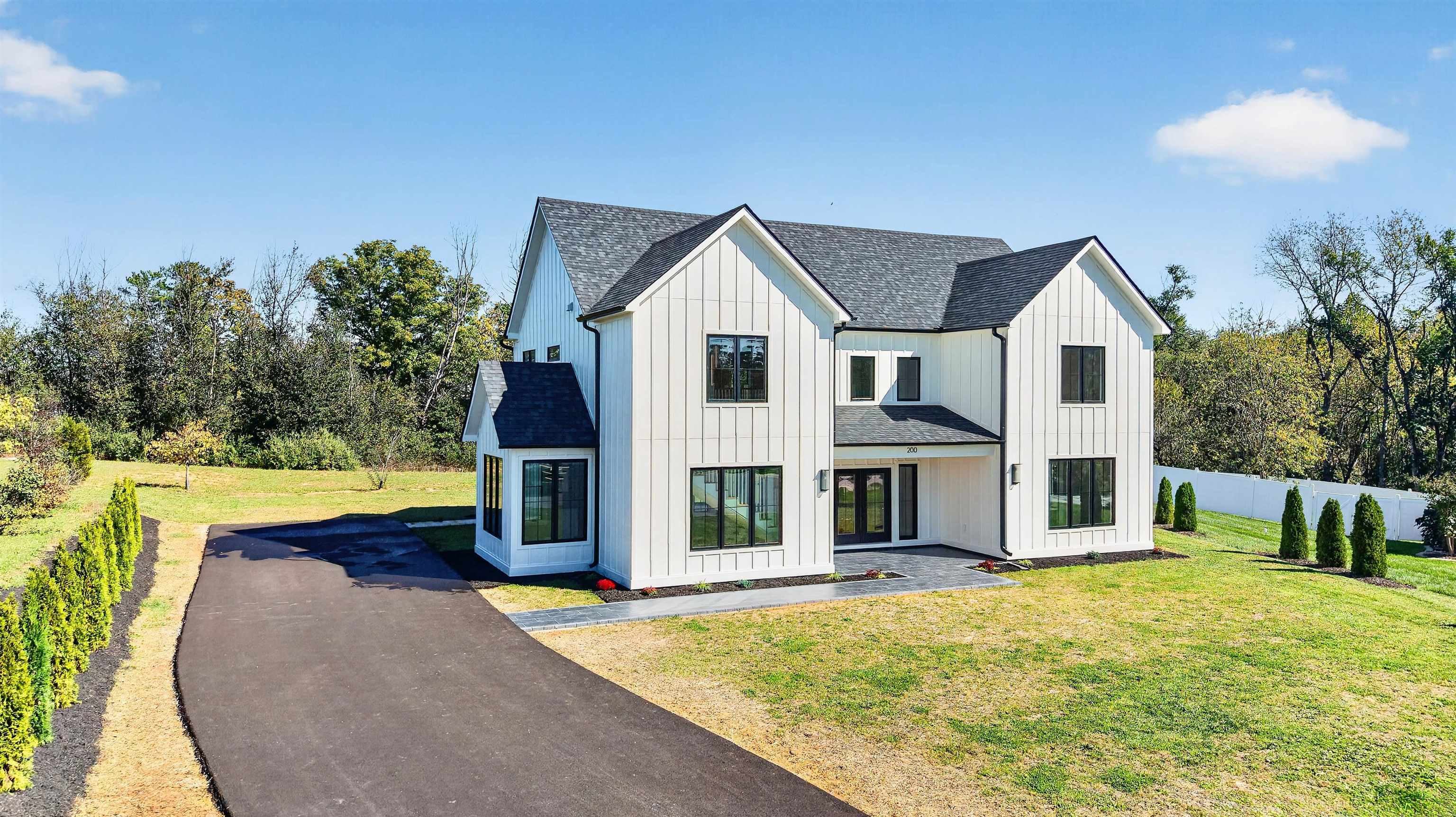 200 GRAY DR, WAYNESBORO, Virginia 22980, 4 Bedrooms Bedrooms, ,3 BathroomsBathrooms,Residential,200 GRAY DR,683367 MLS # 683367 200 GRAY DR, WAYNESBORO, Virginia 22980, 4 Bedrooms Bedrooms, ,3 BathroomsBathrooms,Residential,200 GRAY DR,683367 MLS # 683367